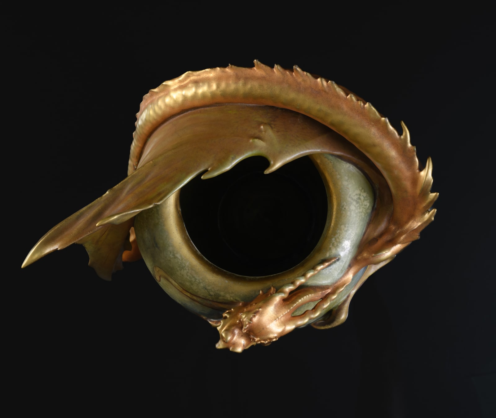 Amphora, Eastern Dragon,  1899-1900