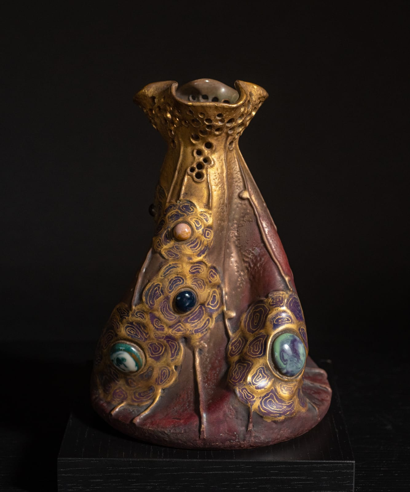 Amphora, Gres Bijou Twist Vase,  1904-1906