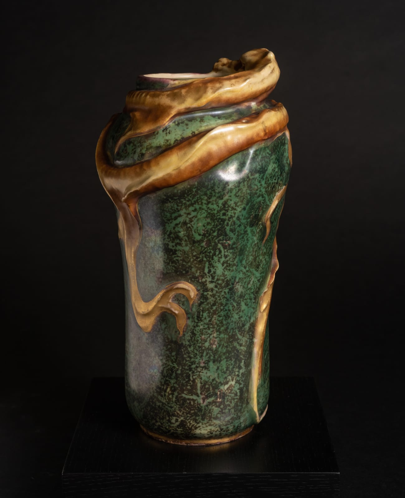 Amphora, Swirling Water Dragon Vase,  1901-1902