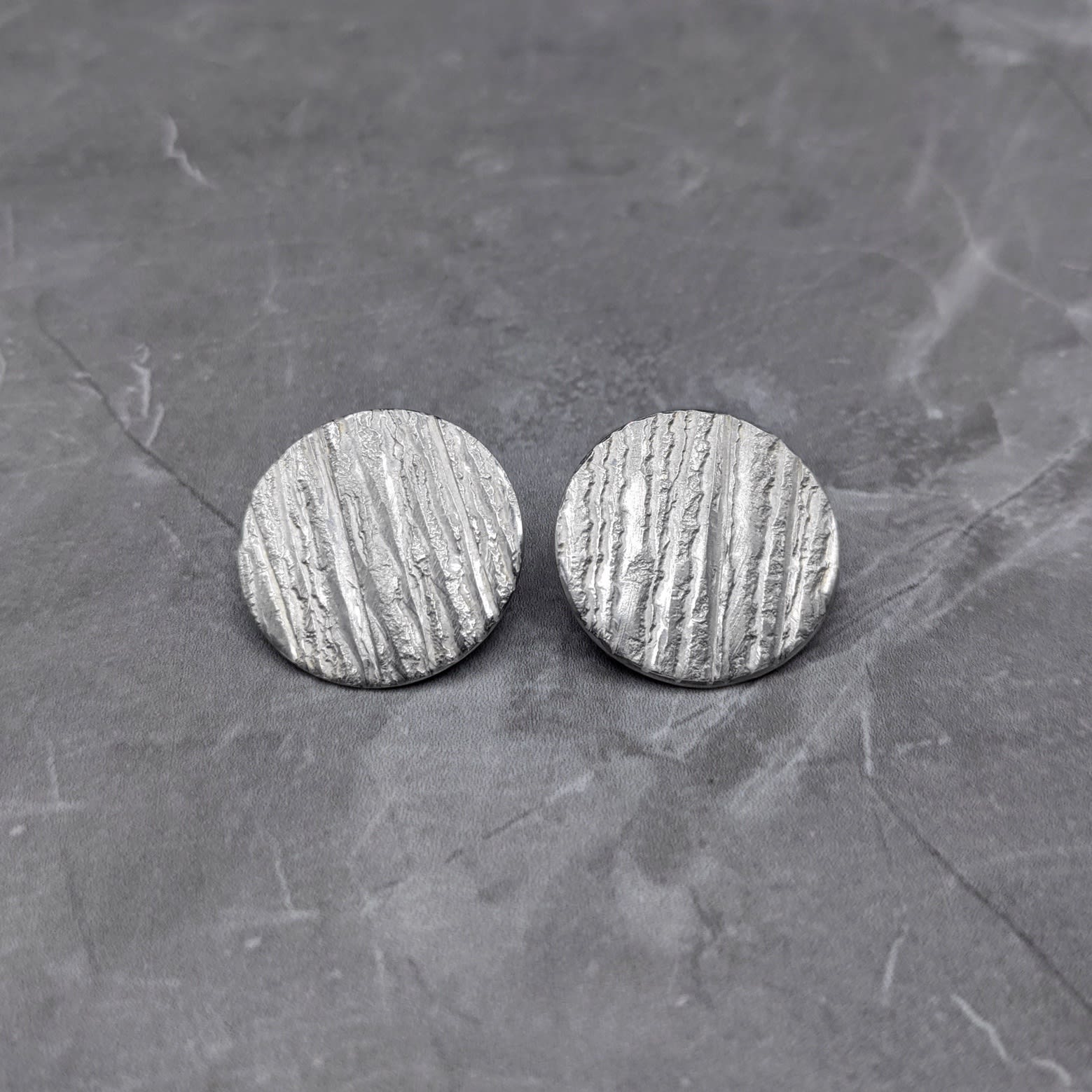 Rhona McCallum, Strata Earrings 25mm