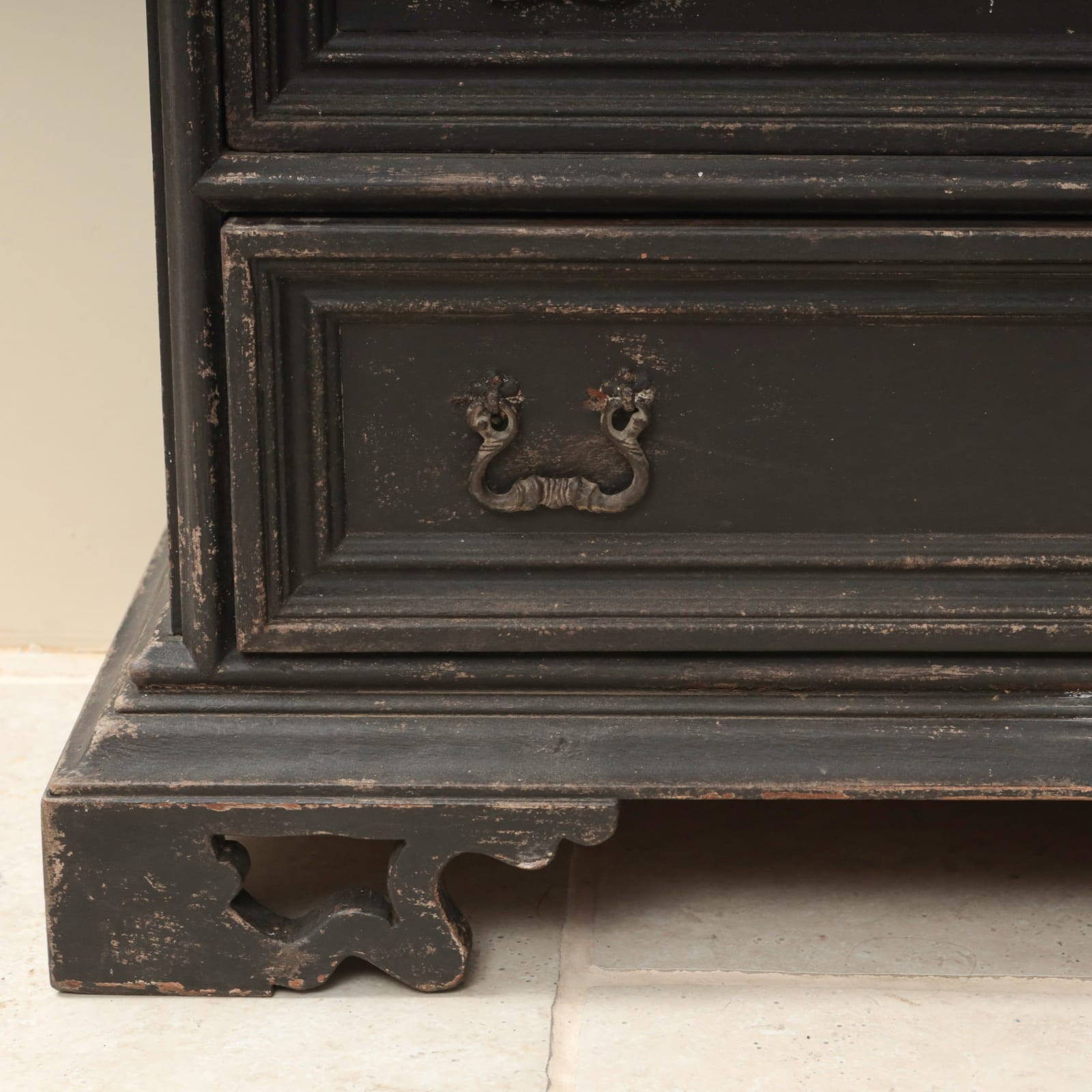 BEDSIDE DRAWERS