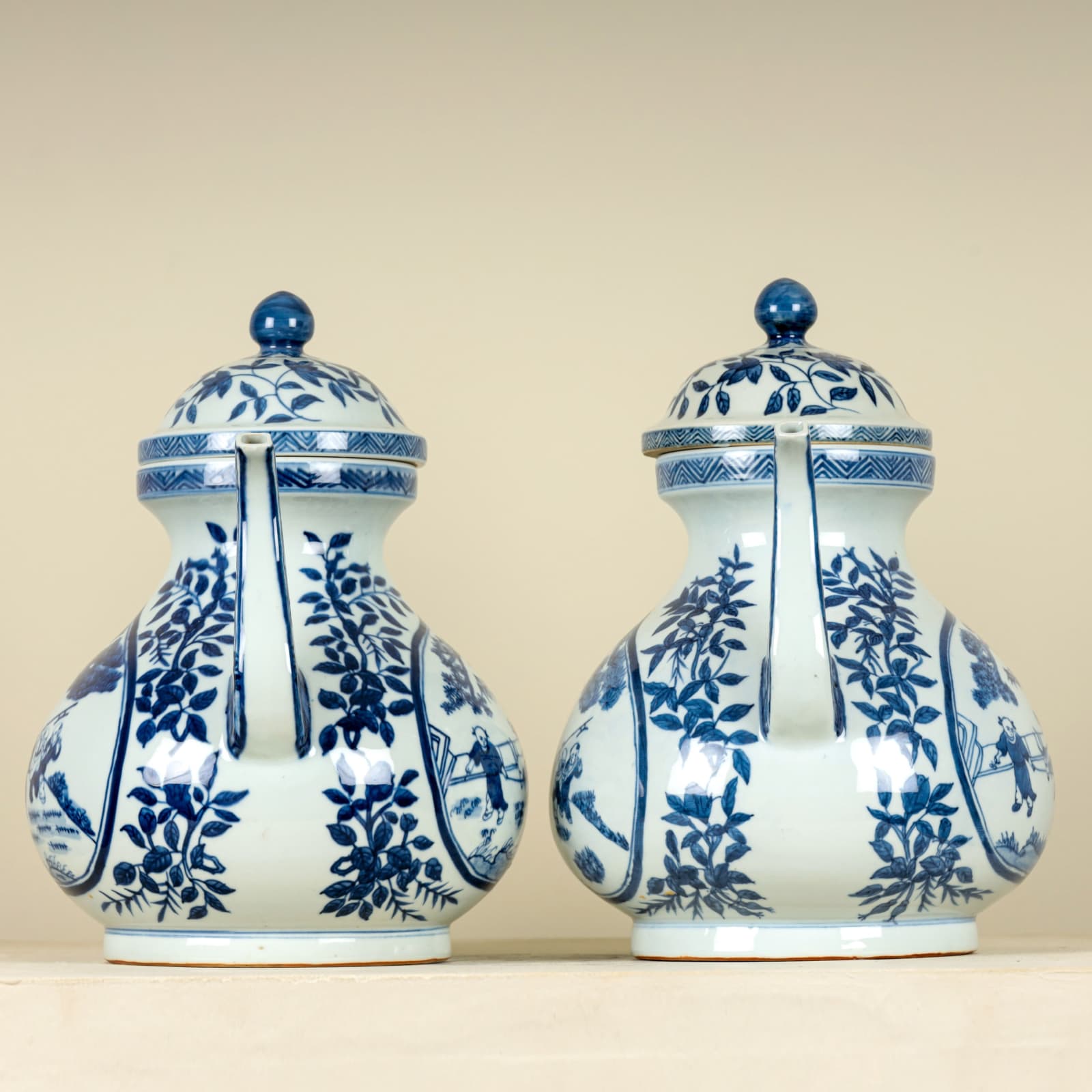 Giant Teapots