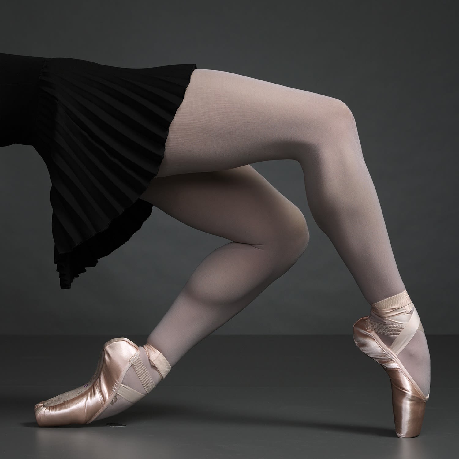 Erwin Olaf, Sarcasmen - II, 2022