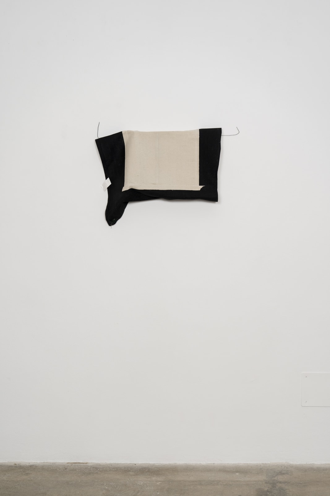 Eugenio Espinoza, Warning, 2022