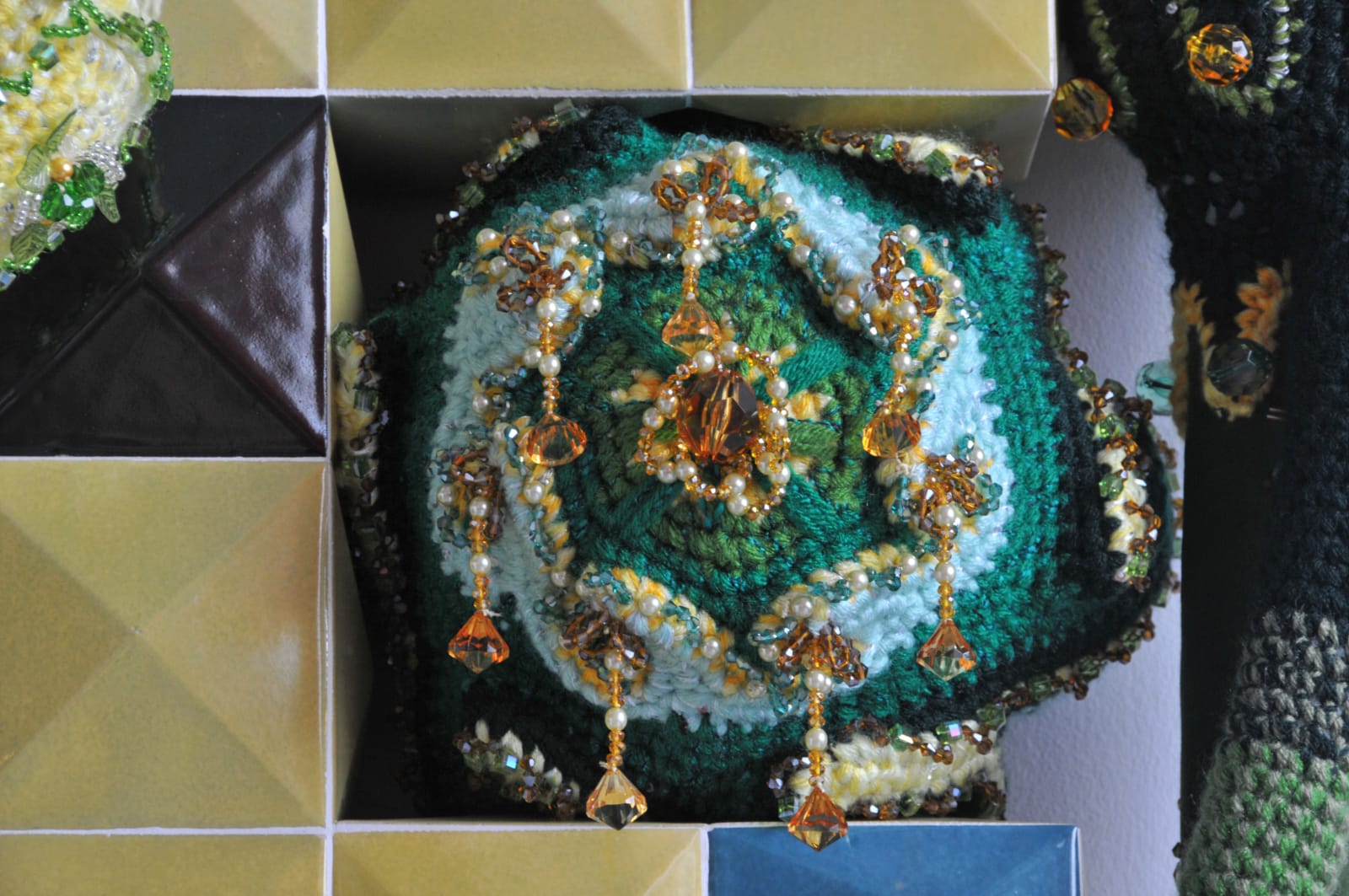 Joana Vasconcelos, Hypercube, 2014