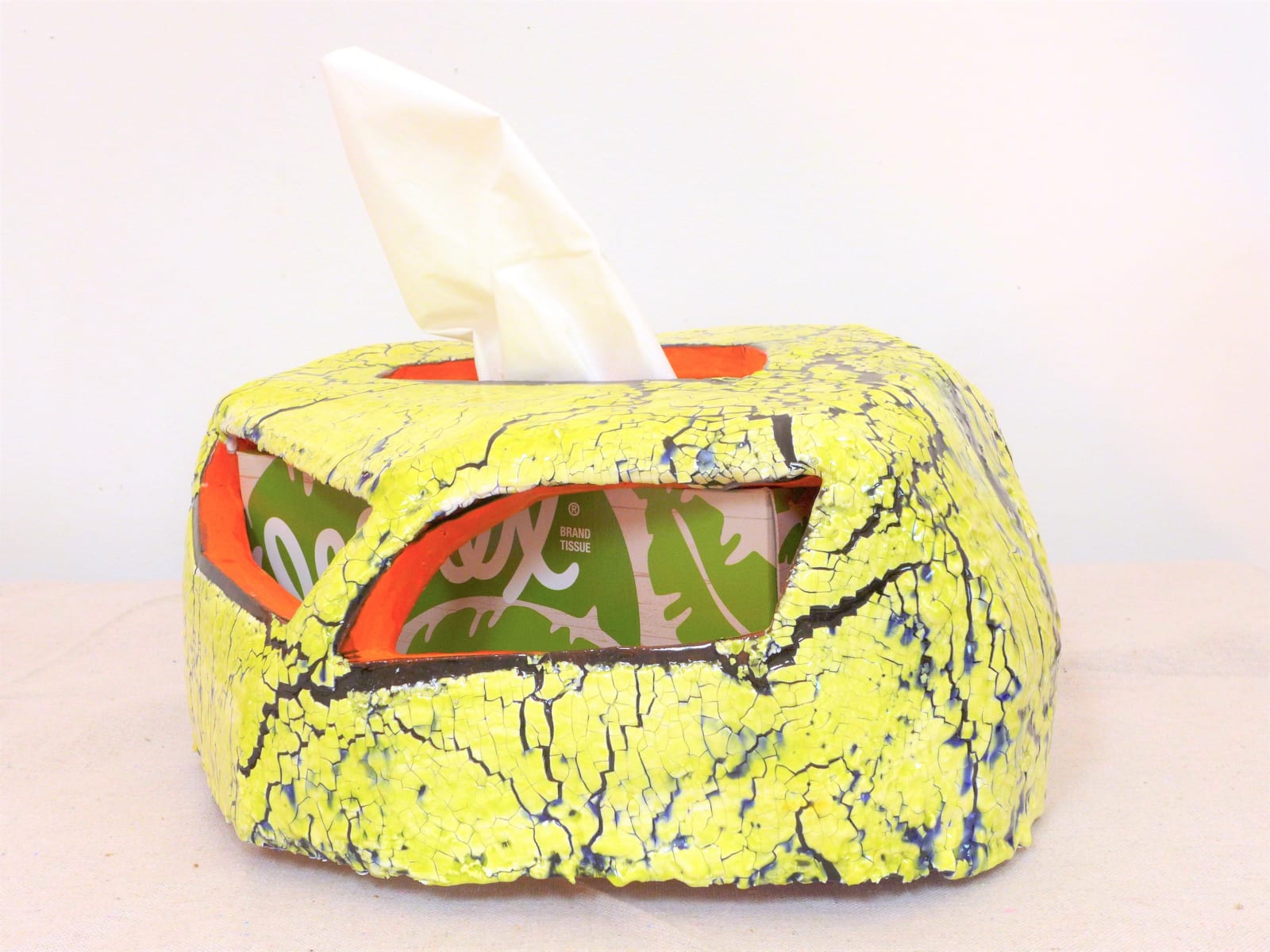 アナ・スーホイ, Tissue-Dispensing (Citron), 2019