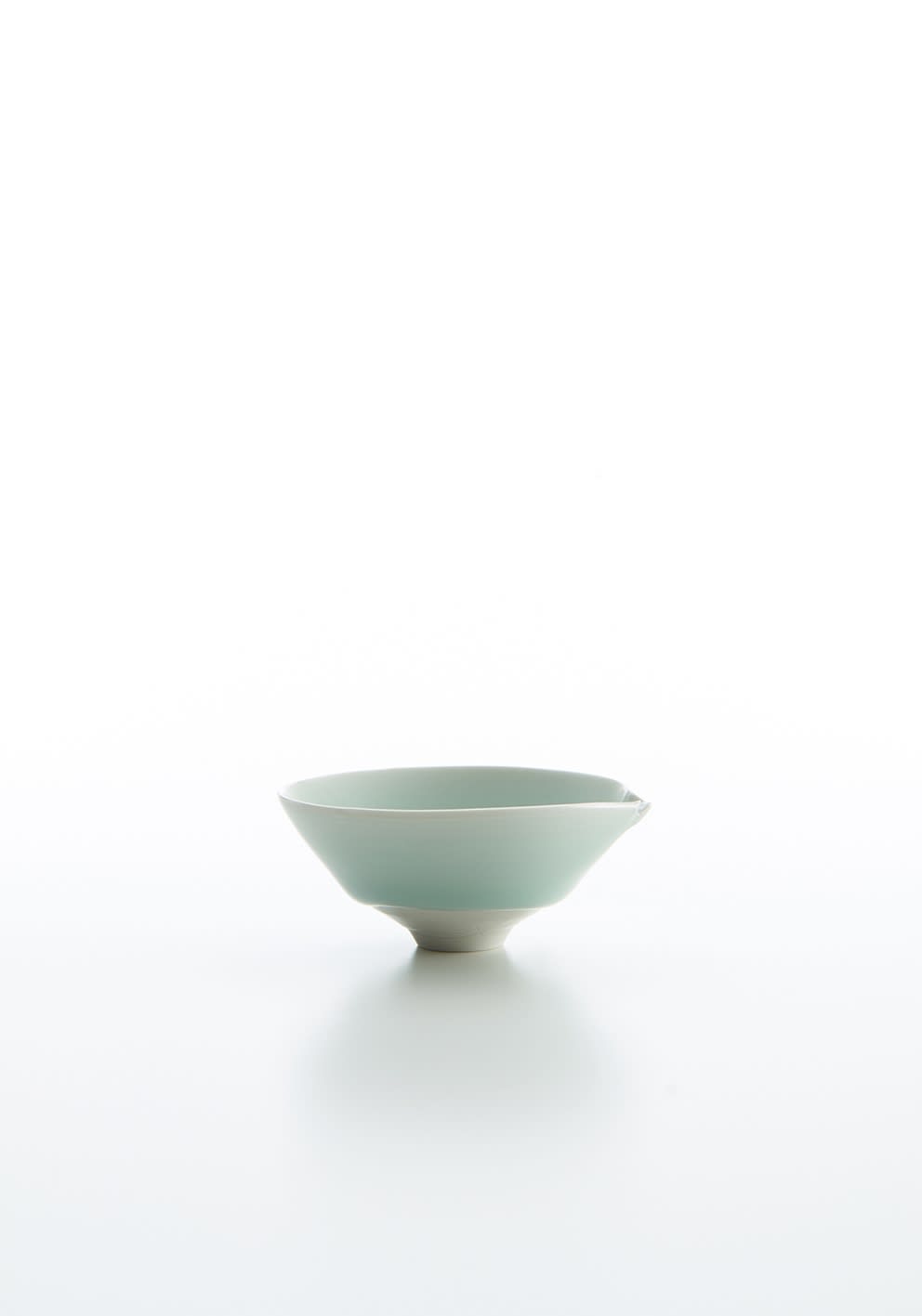 深見 陶治, 青白磁ぐい呑（共箱） | Sokyo Gallery