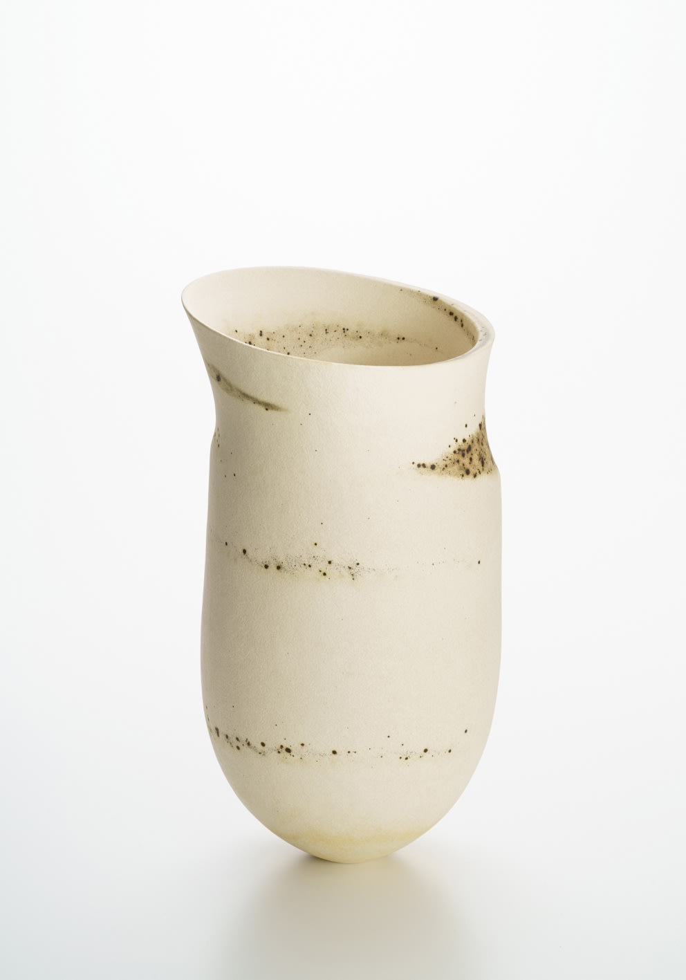ジェニファー・リー, Pale, Aspeckled Traces, Speckled Olive, 2022
