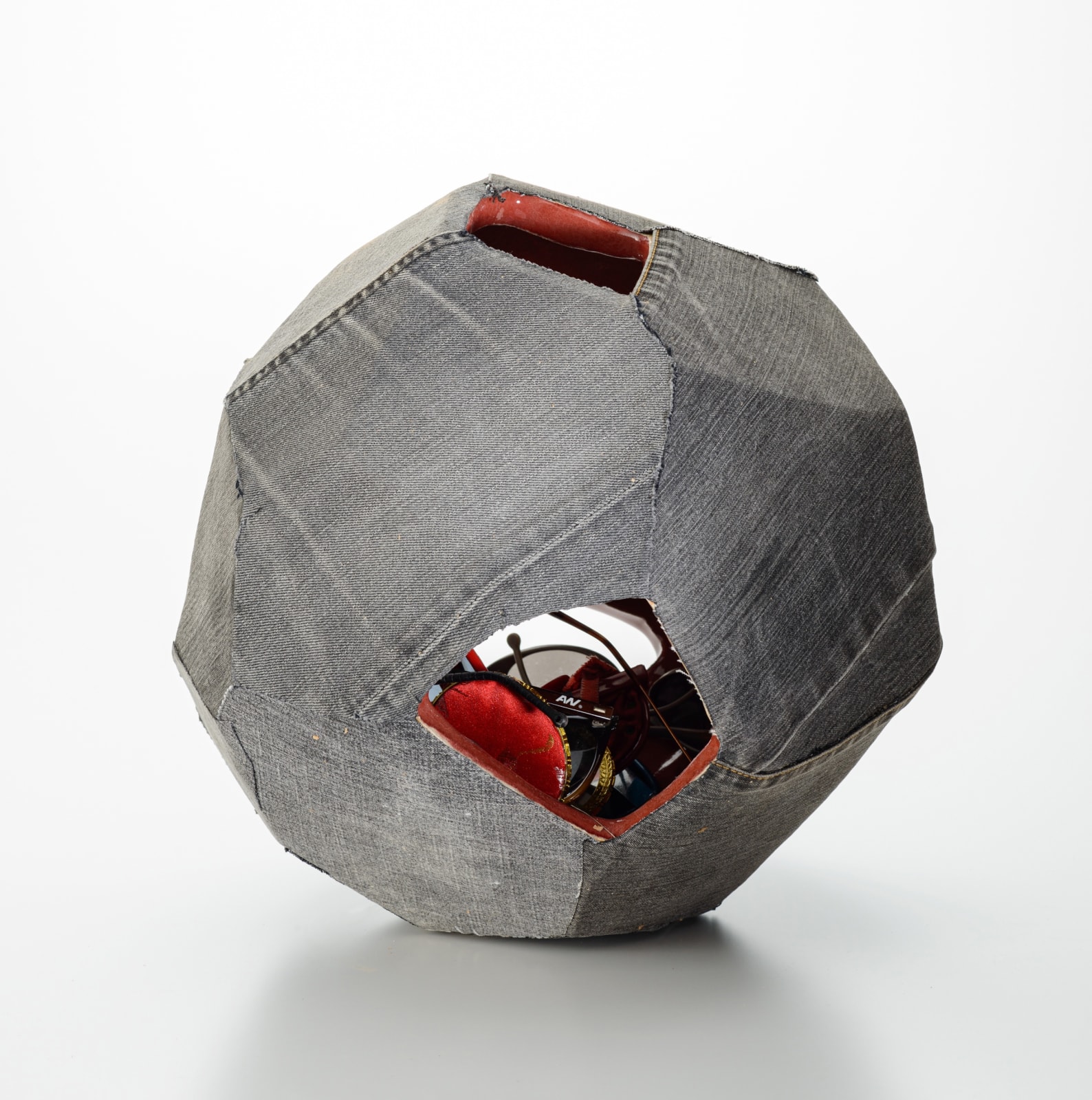 アナ・スーホイ, Mirror Orb, 2010