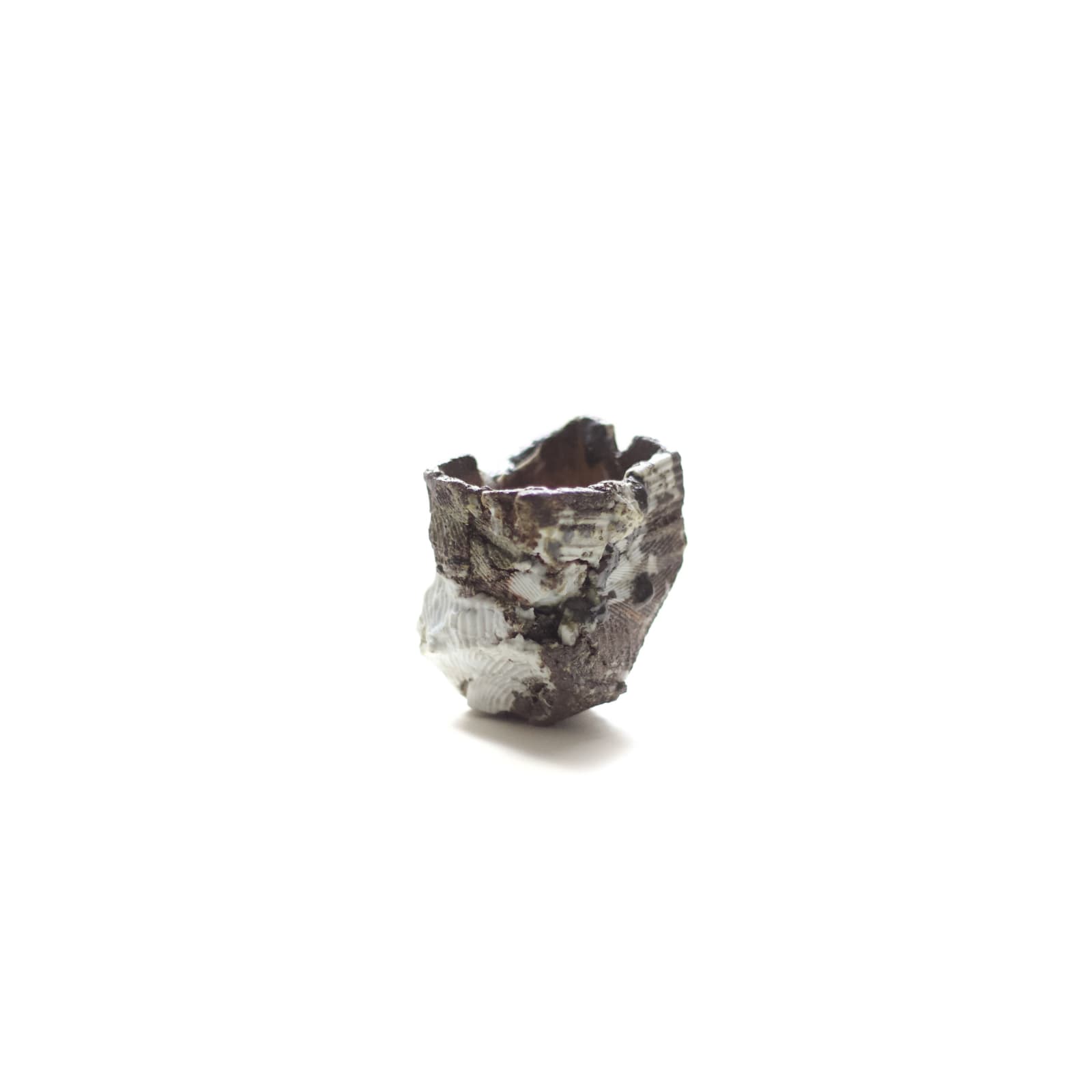 サム・チャット, Vase for a Single Flower, 2025