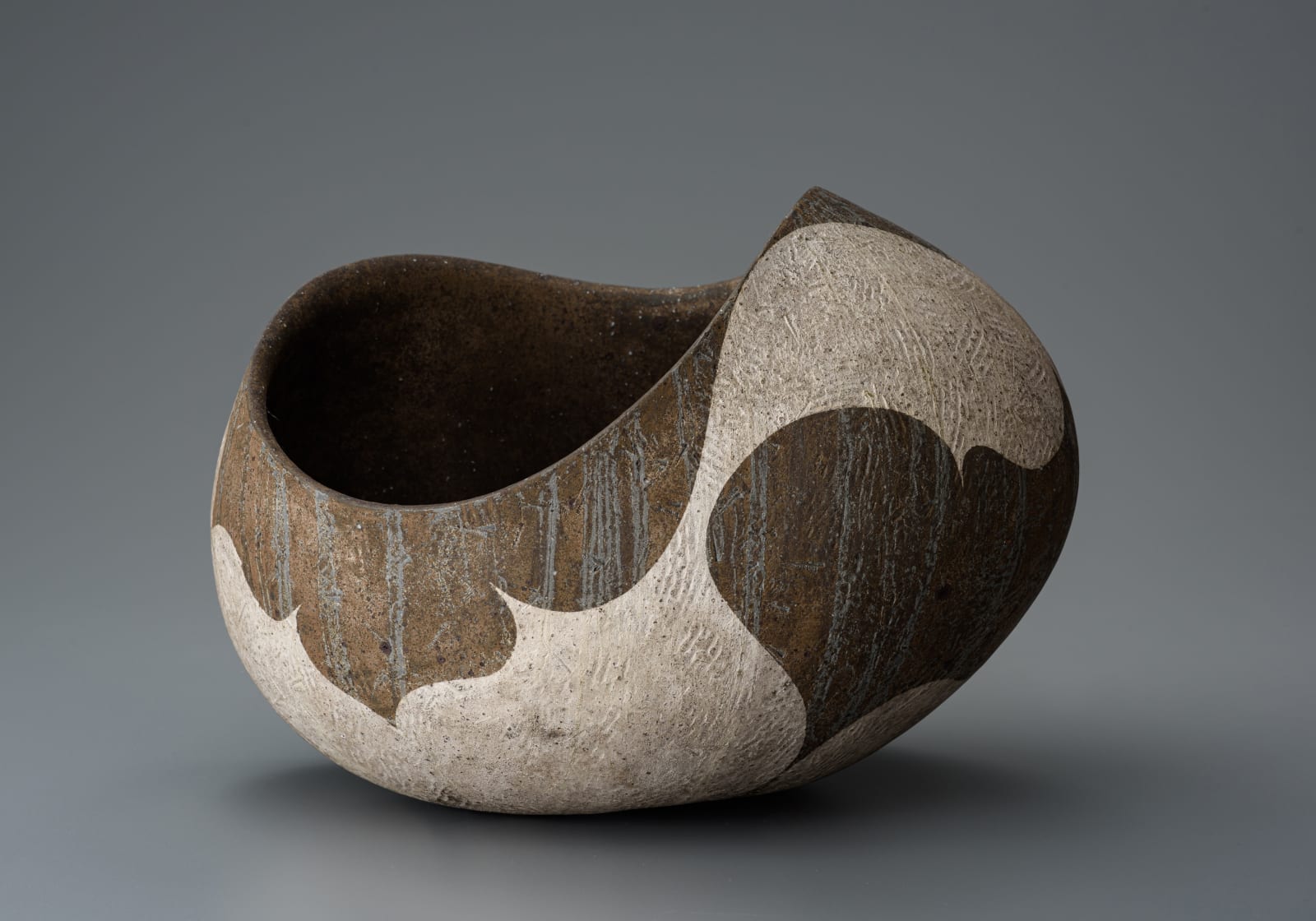 井口 大輔, 銹変陶銀彩器, 2021