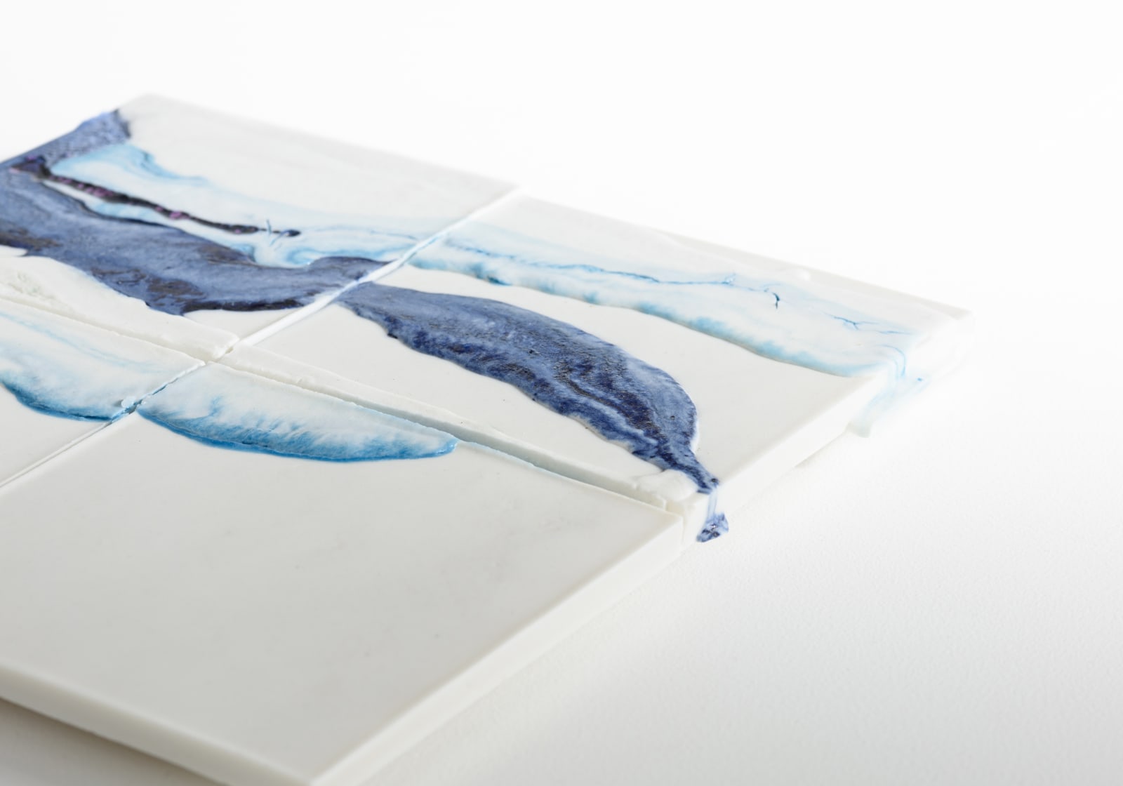 湊 茉莉, あはうみのつちときおく III - iv, 2022