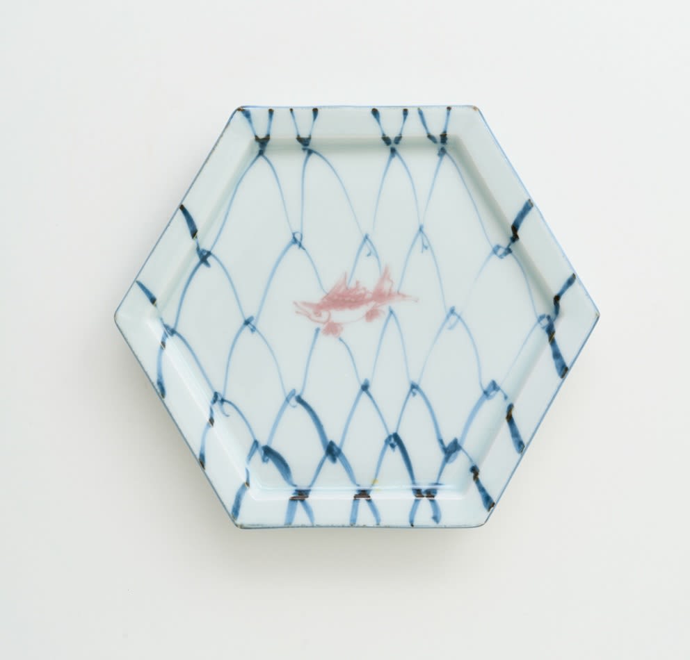 加藤 卓男, 釉裏紅魚網文六方皿 （5点セット）