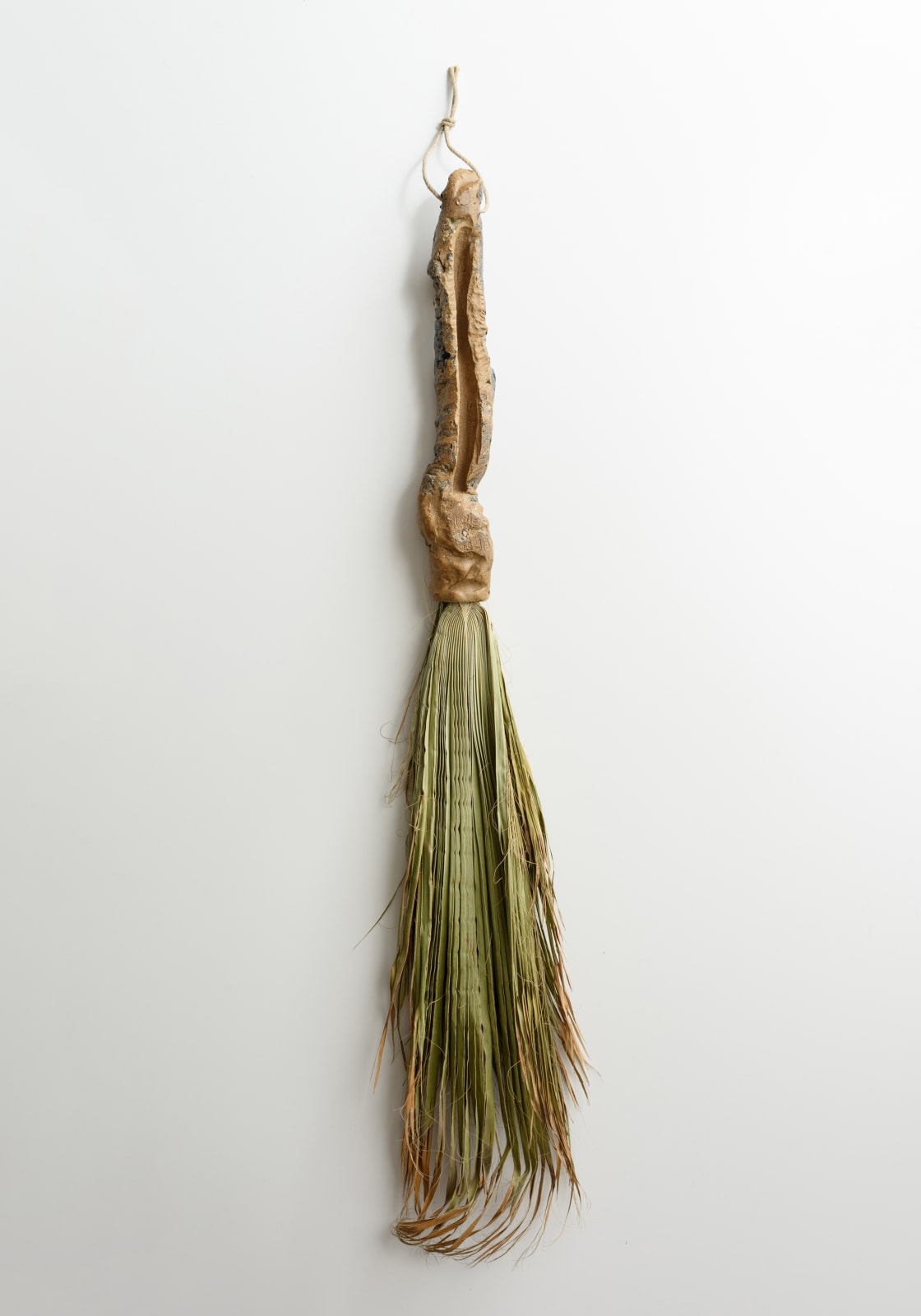 シルヴィ・オーヴレ, Palm Broom, 2021