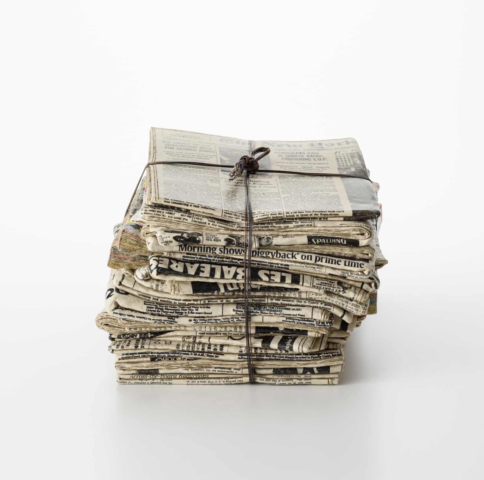 三島 喜美代, Newspaper 22-P, 2022