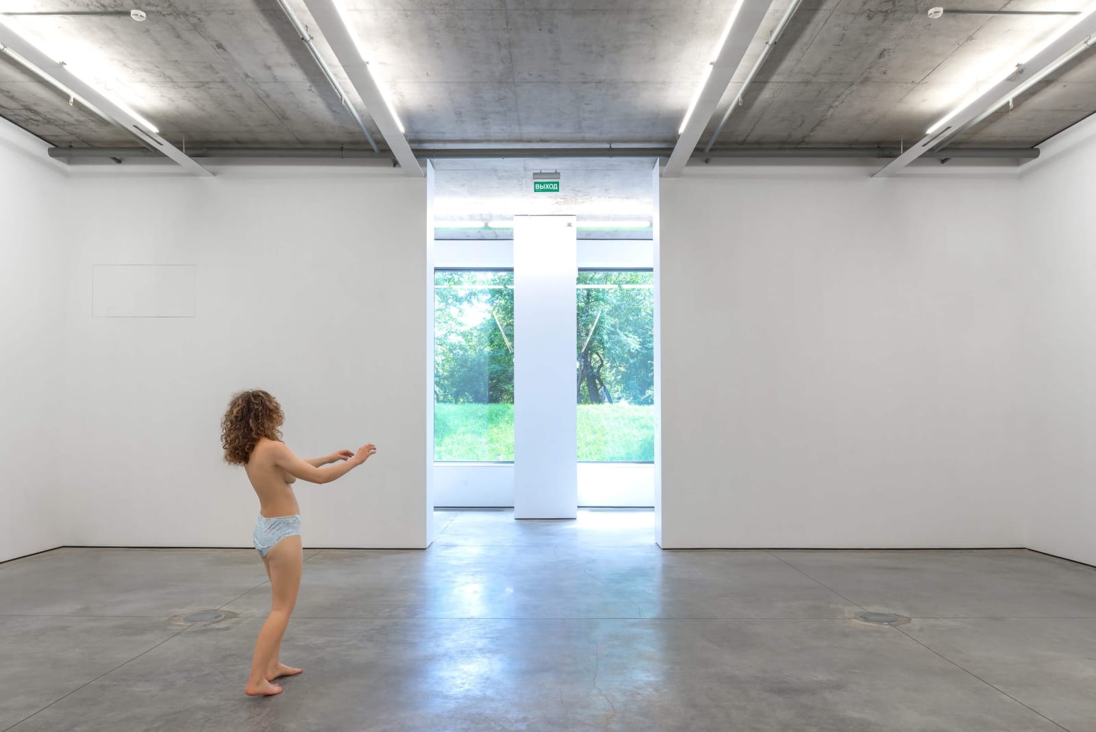 Tony Matelli, Female Sleepwalker, 2008