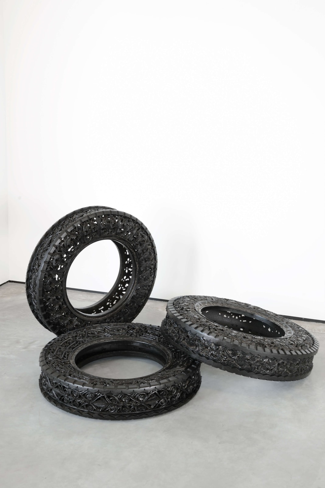 Wim Delvoye, Car Tyre, 2010