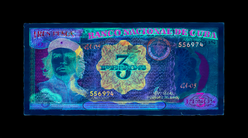 David LaChapelle, Negative Currency: Three Cuban Peso used as Negative (Che Guevara), 2025