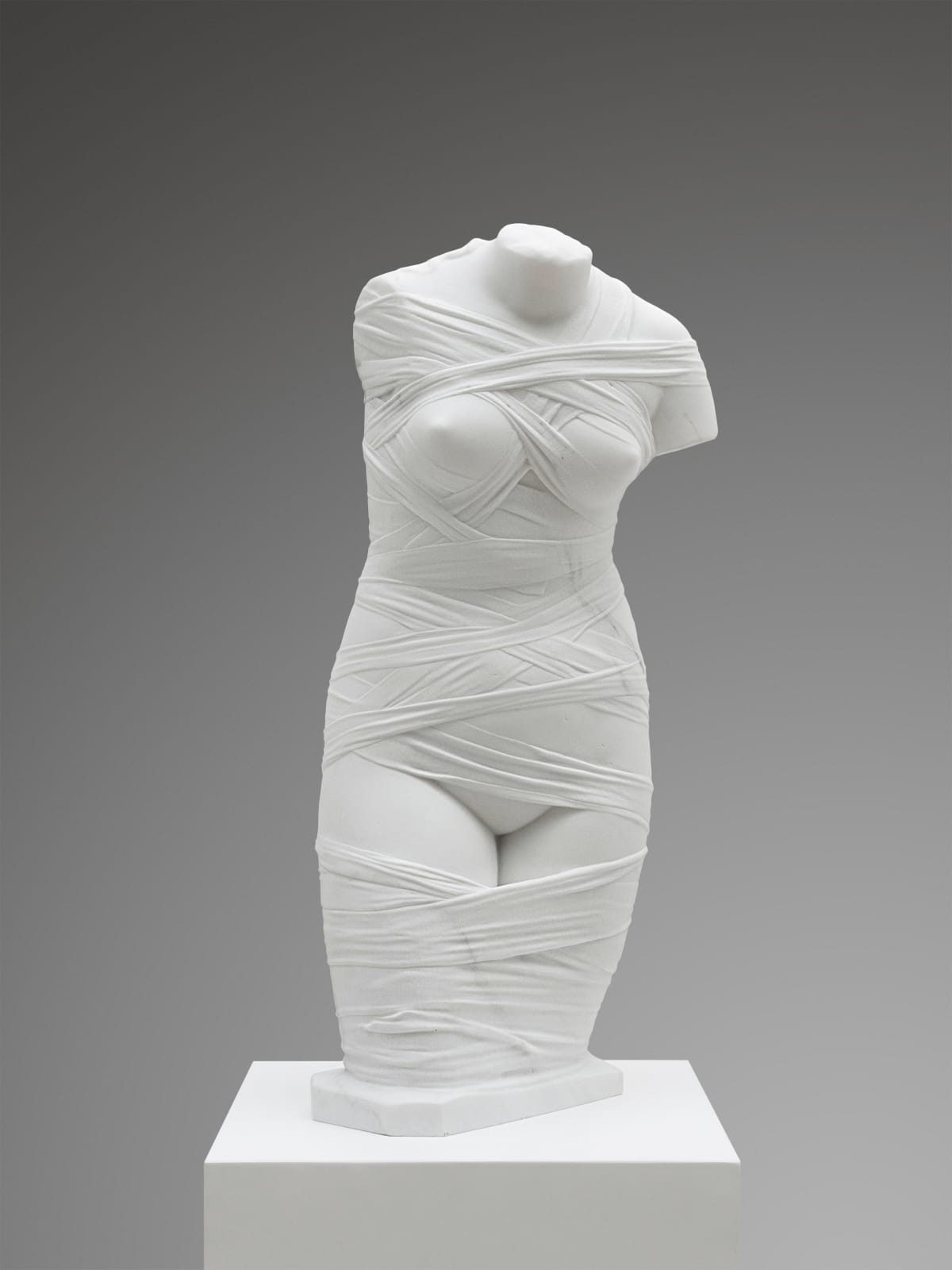 Marble sculpture of a Venus from the series Swaddle, Filippo Tincolini artwork