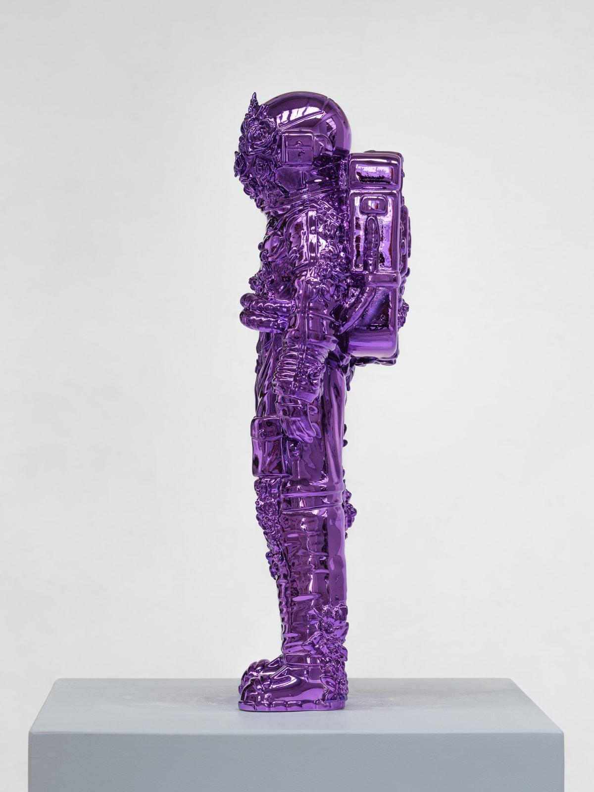 Spaceman Shiny Purple 50