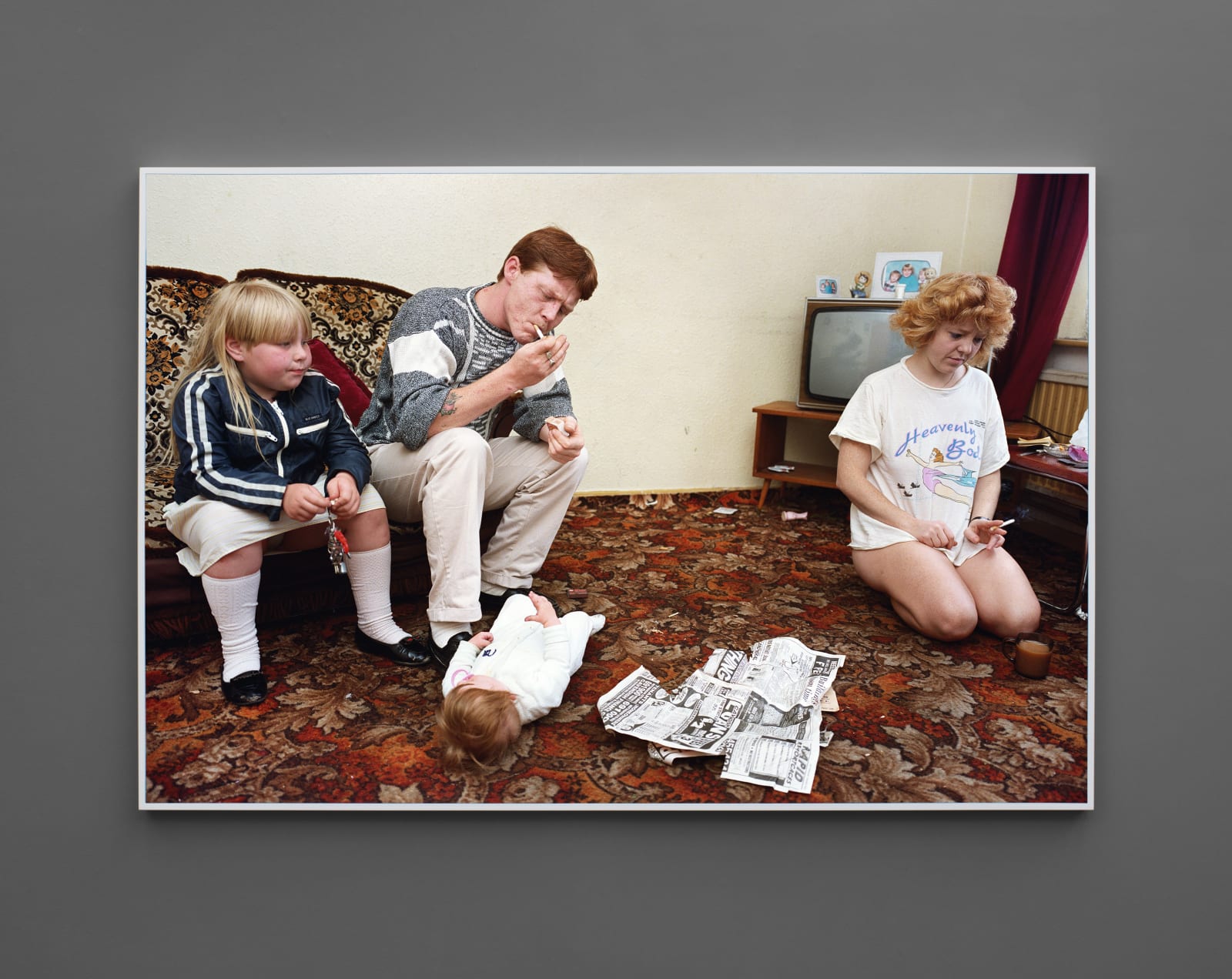 Nick Waplington, UNTITLED (LR.24 0038B), from the series Living Room, 1985-97