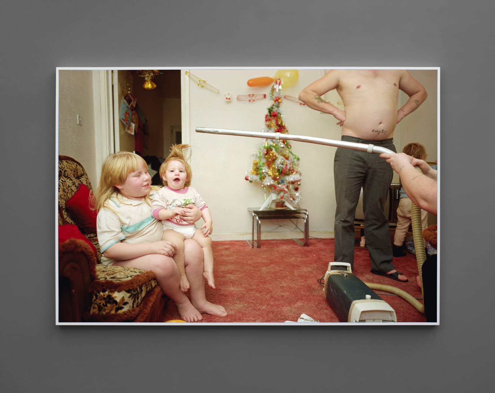 Nick Waplington, UNTITLED (LR.24 0030L), from the series Living Room, 1985-97