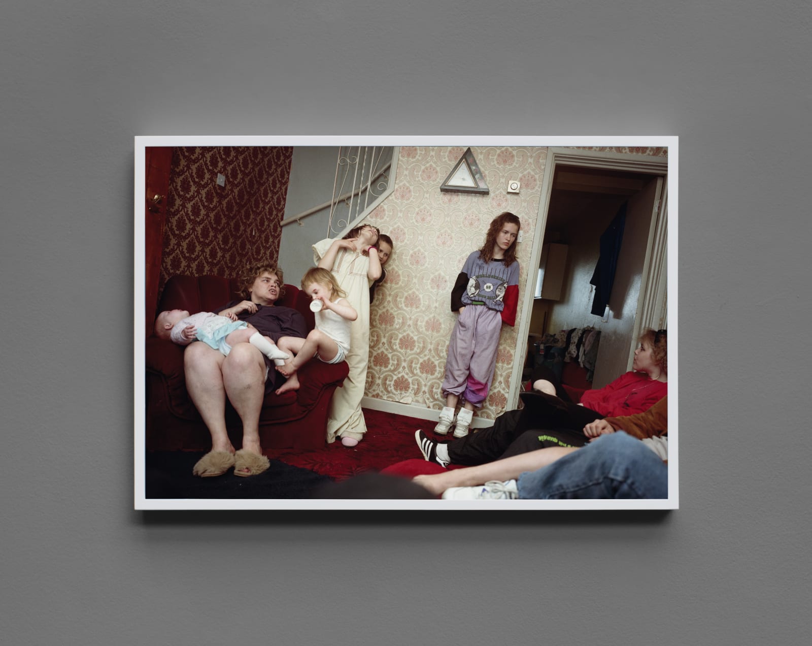 Nick Waplington , UNTITLED (LR90 177 .1.4), from the series Living Room, 1985-97