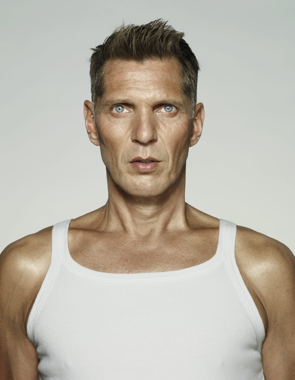 Erwin Olaf, I Am, 2009