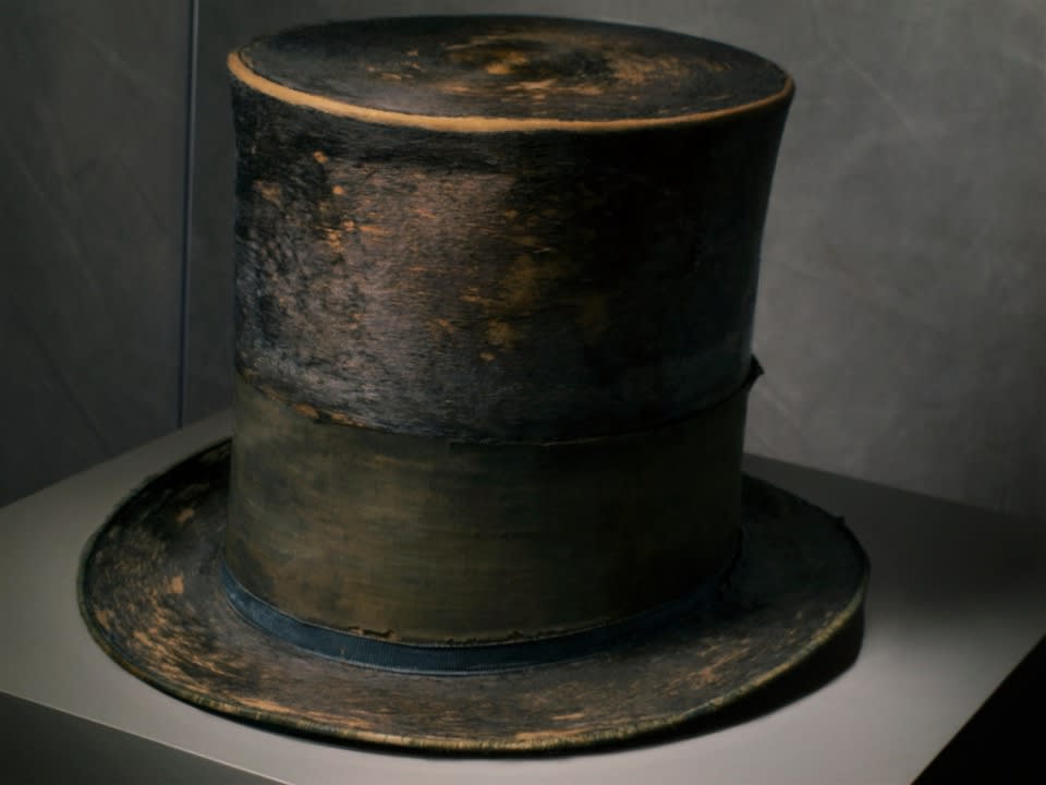 Annie Leibovitz, Abraham Lincoln’s Hat at The Smithsonian, Smithsonian National Museum, 2011