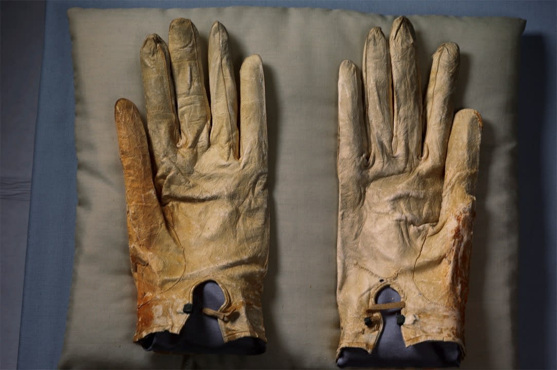 Annie Leibovitz, Abraham Lincoln’s Gloves, Abraham Lincoln Presidential Library and Museum, 2011