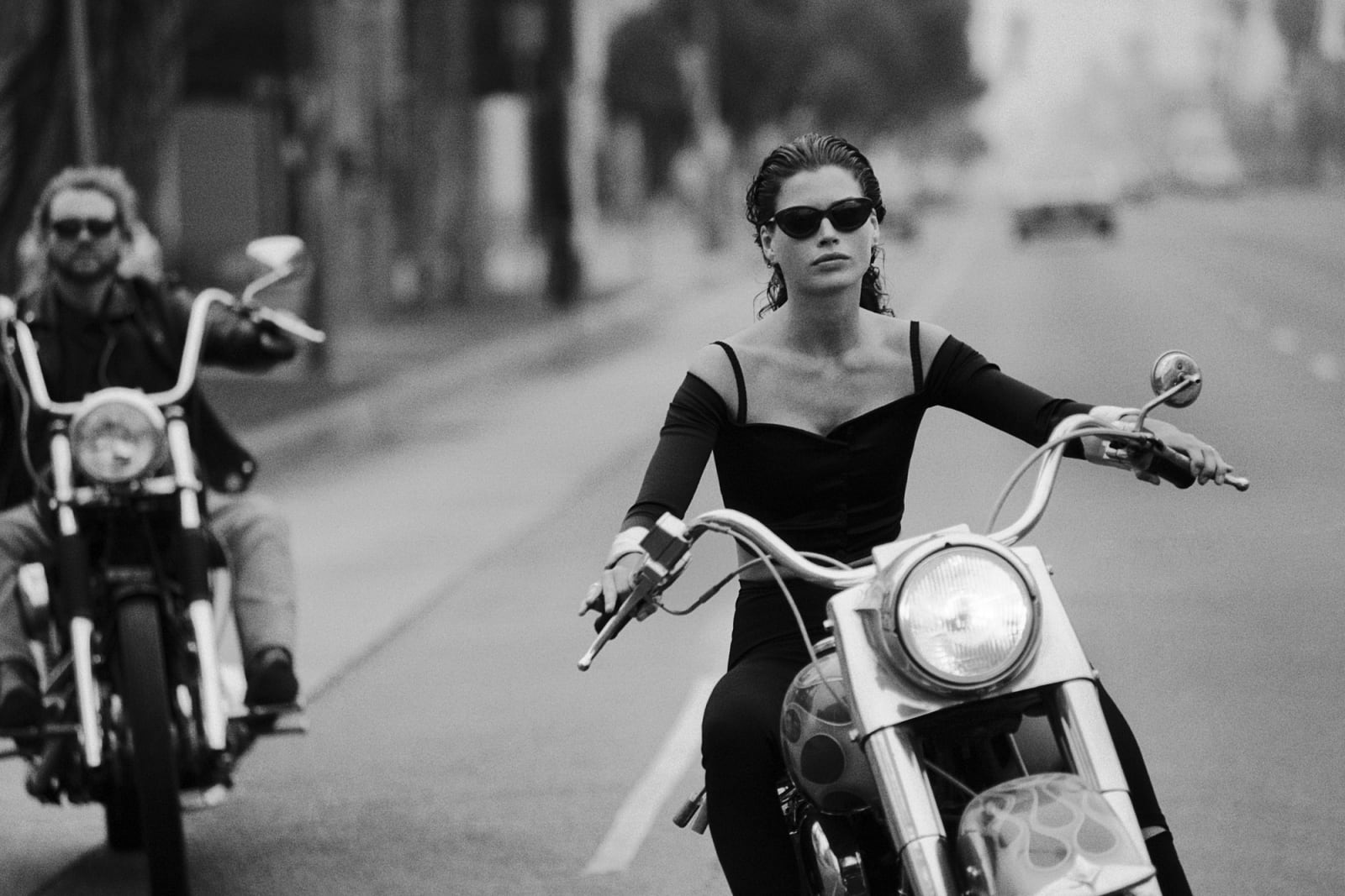 Albert Watson, Carré Otis on Chopper, Los Angeles, 1990
