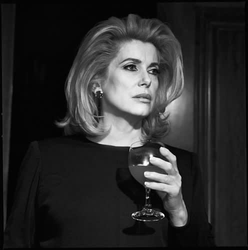 Michel Comte, Catherine Deneuve, Pomellato, 1996