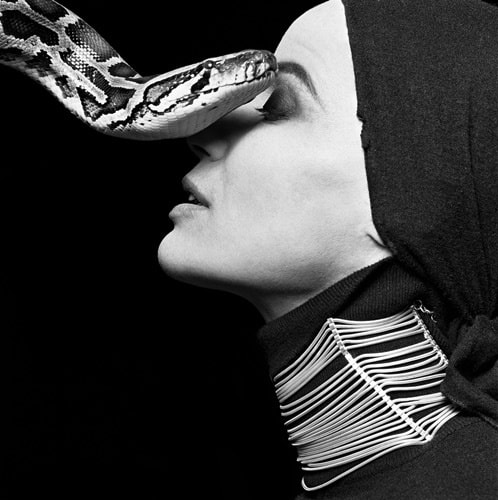 Michel Comte, Veruschka II, Per Lui, 1990