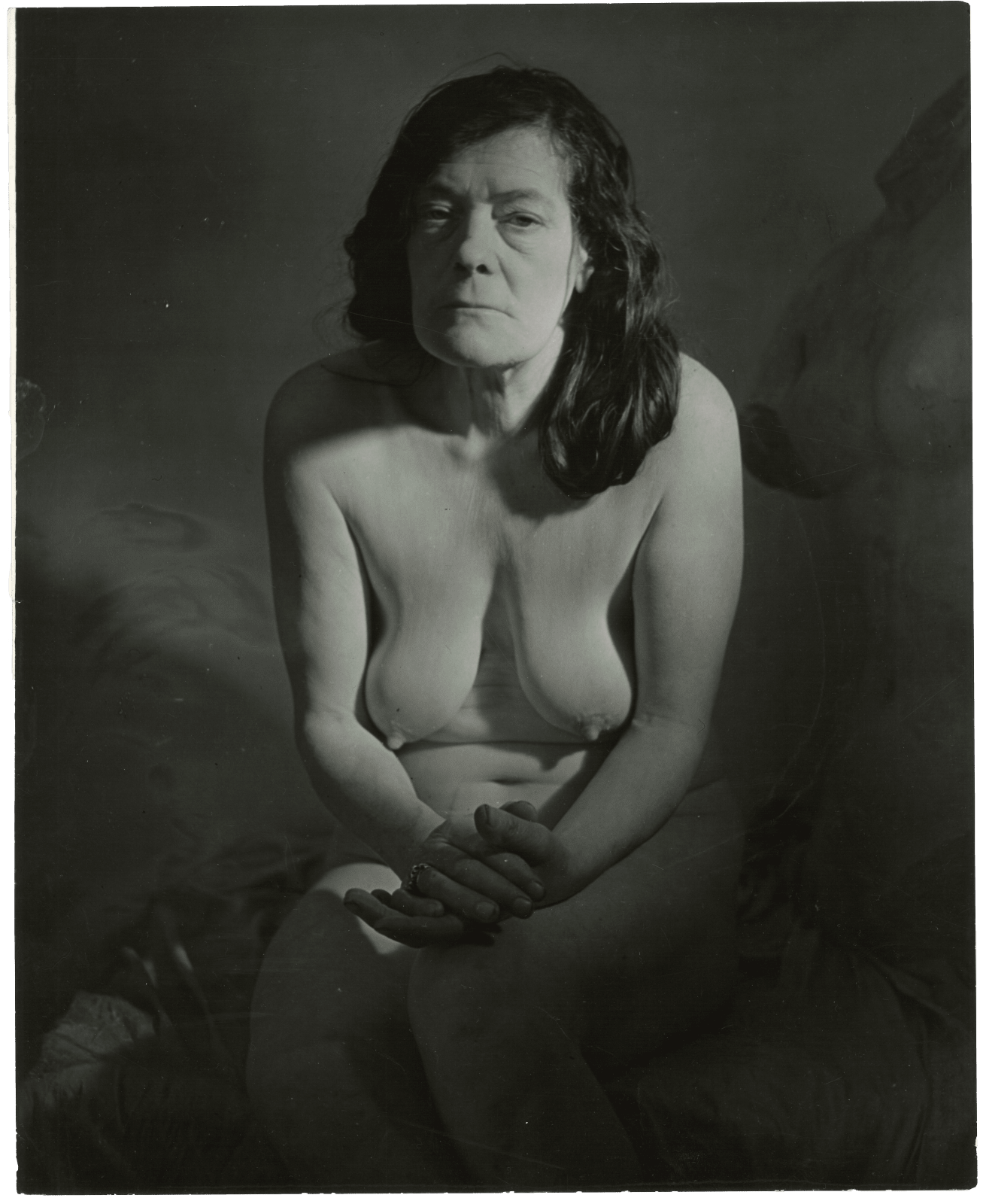 Erwin Blumenfeld, Carmen, ca. 1937