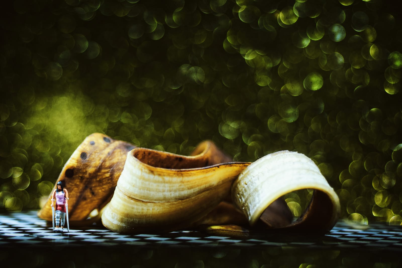 AA - LOCALS NO. 2 , TARA GORMAN - CHIQUITA , 2025