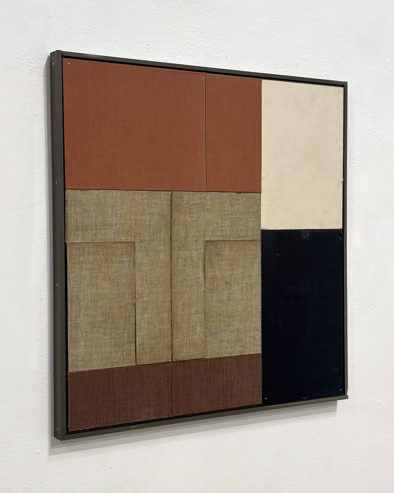 Dean Brown, under cover 42, 2025