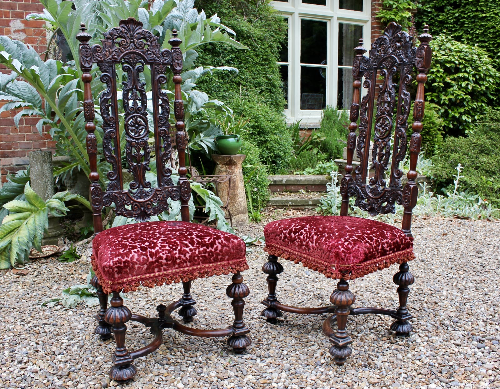 Pair of baroque early 18th century walnut side chairs , Circa 1700