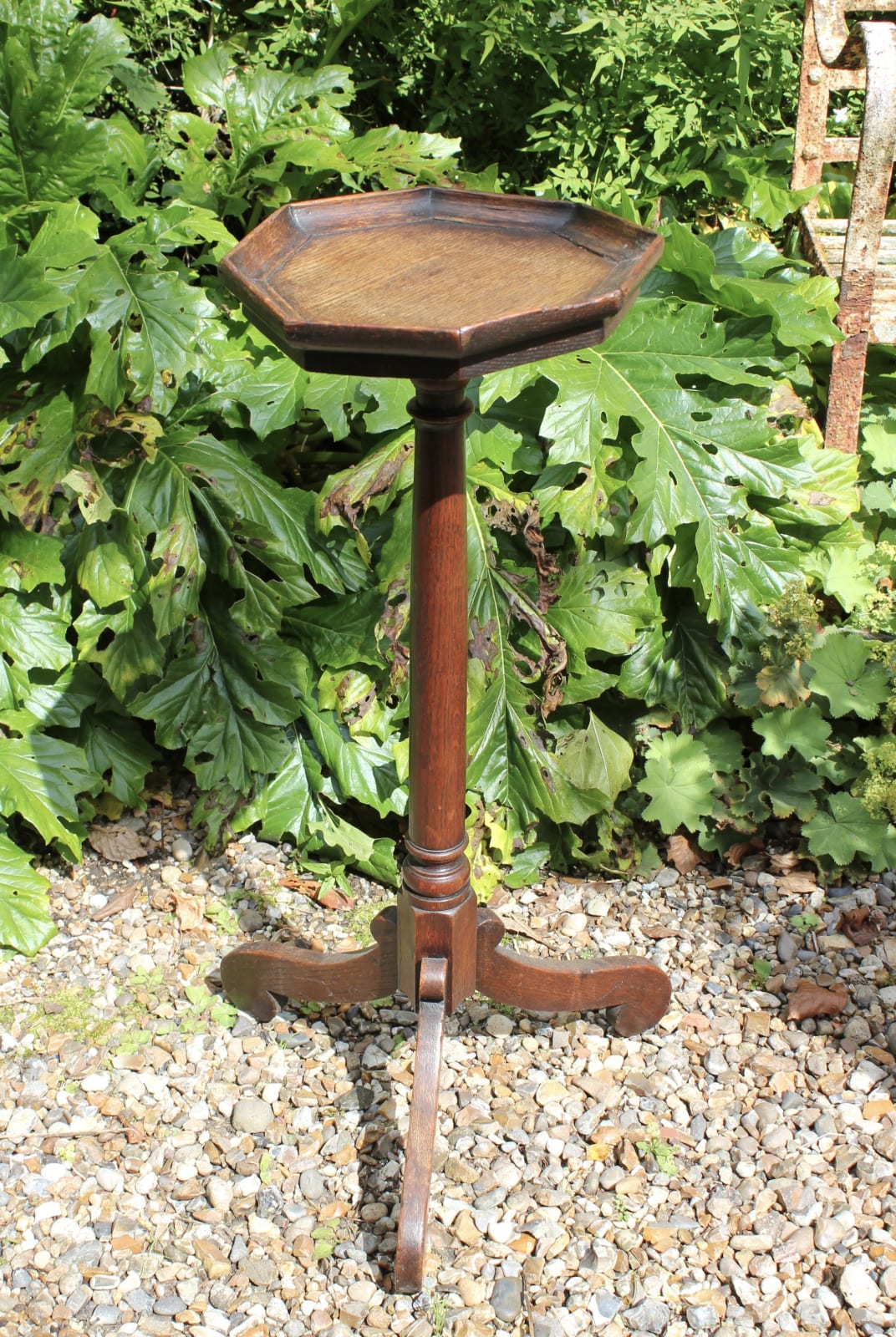 Early 18th century oak tripod candle stand, Circa 1700
