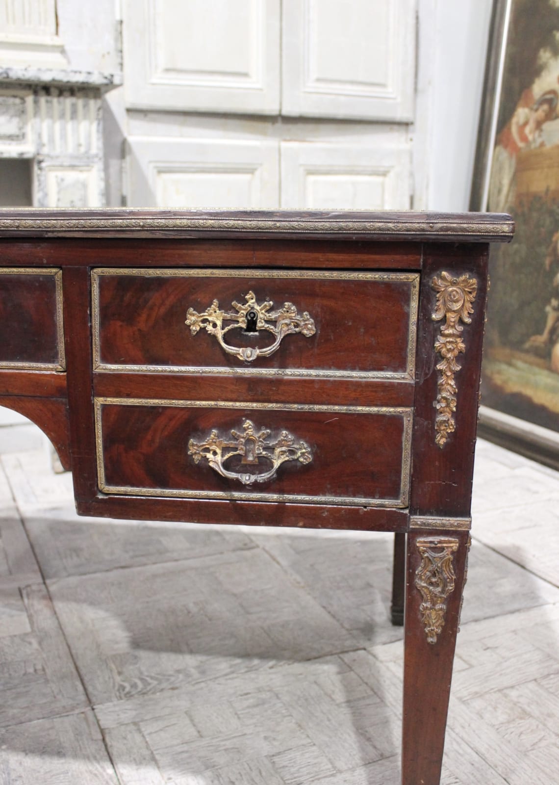 Early 19th century mahogany bureau plat