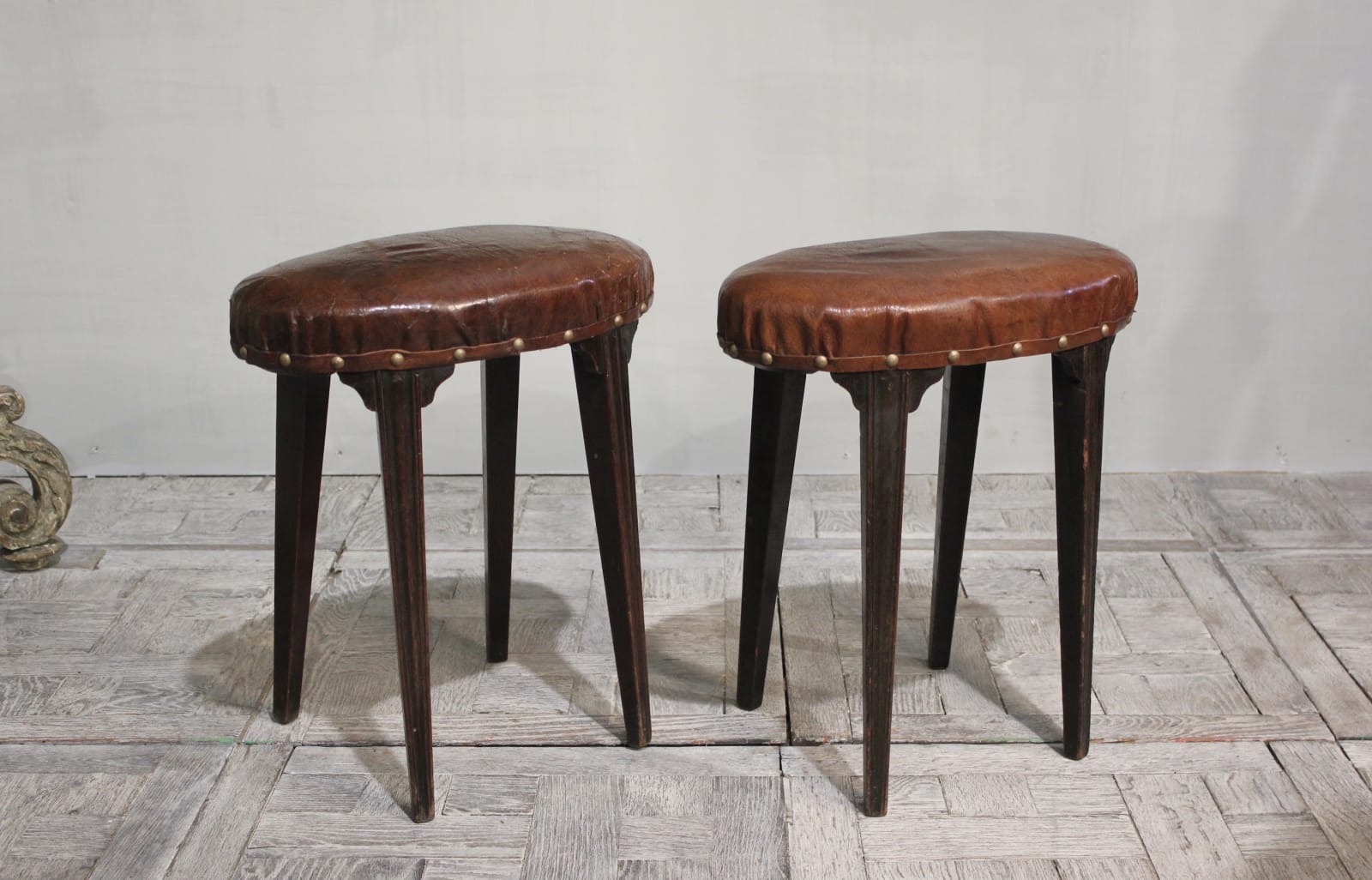 Pair of late 18th century English mahogany stools, Circa 1790