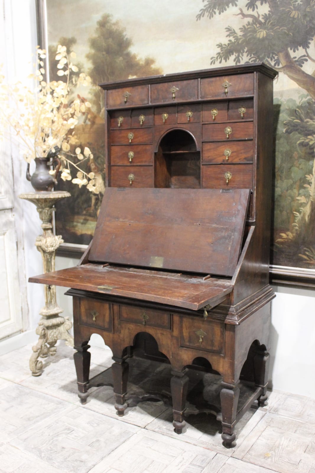 Unique William and Mary walnut bureau cabinet, Circa 1690