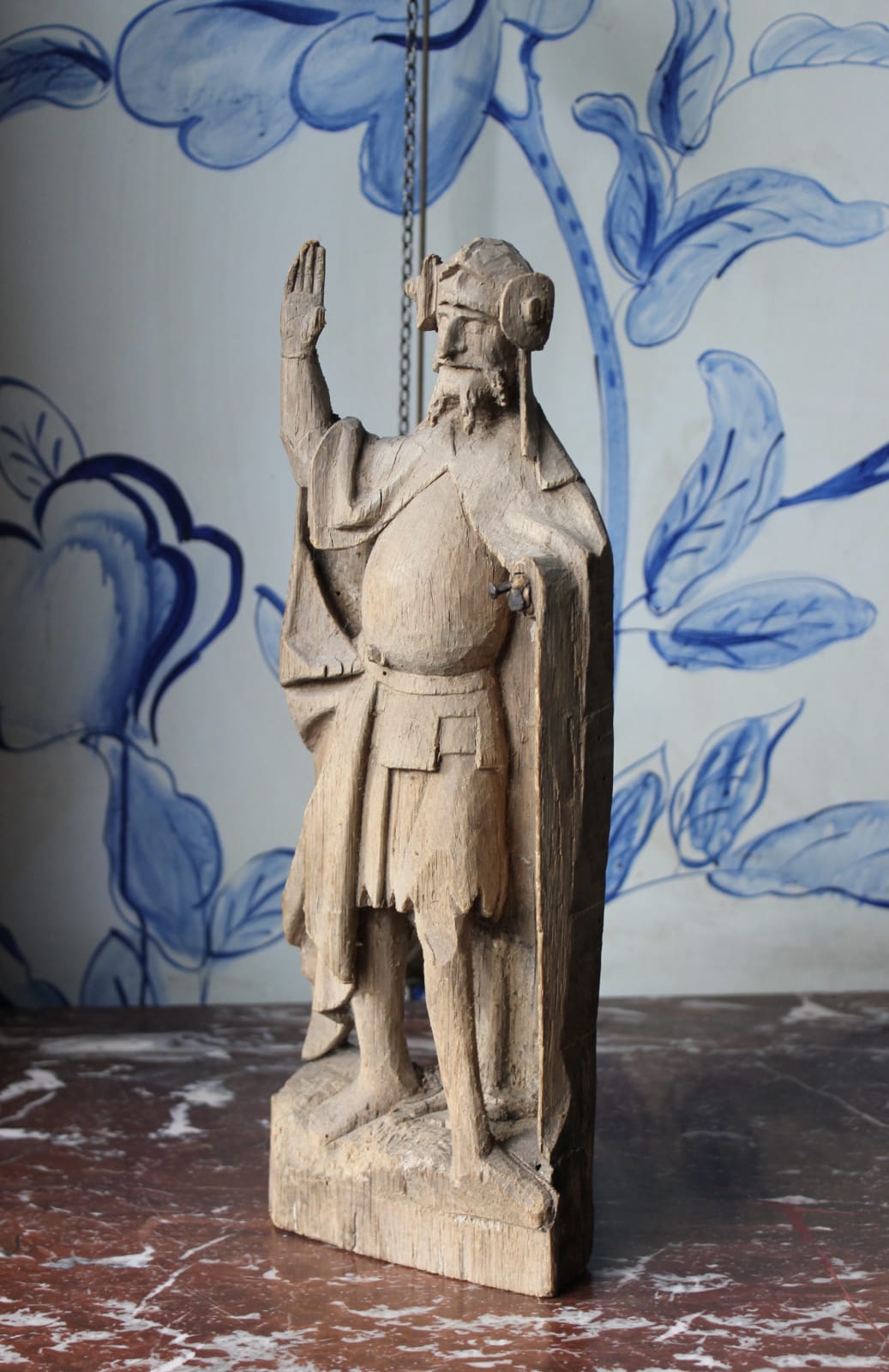 Early 16th century Flemish carving, Circa 1500