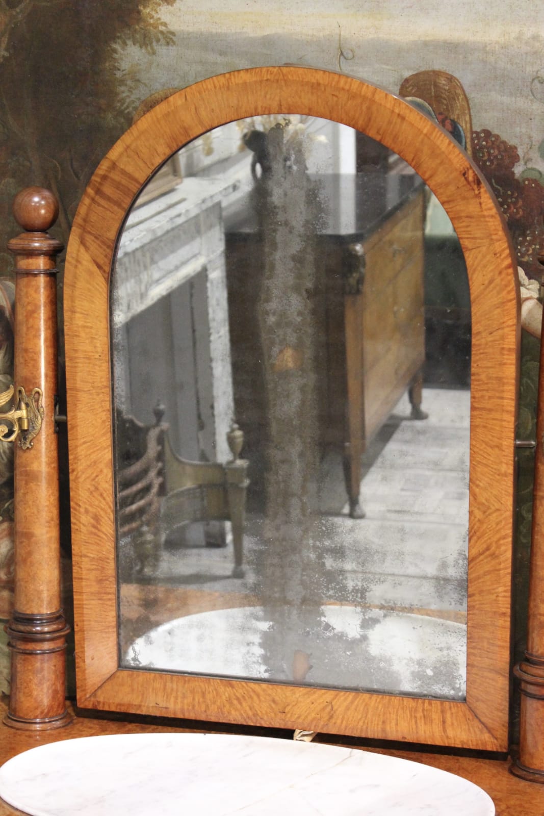 Wonderful early 19th century amboyna dressing table, Circa 1810