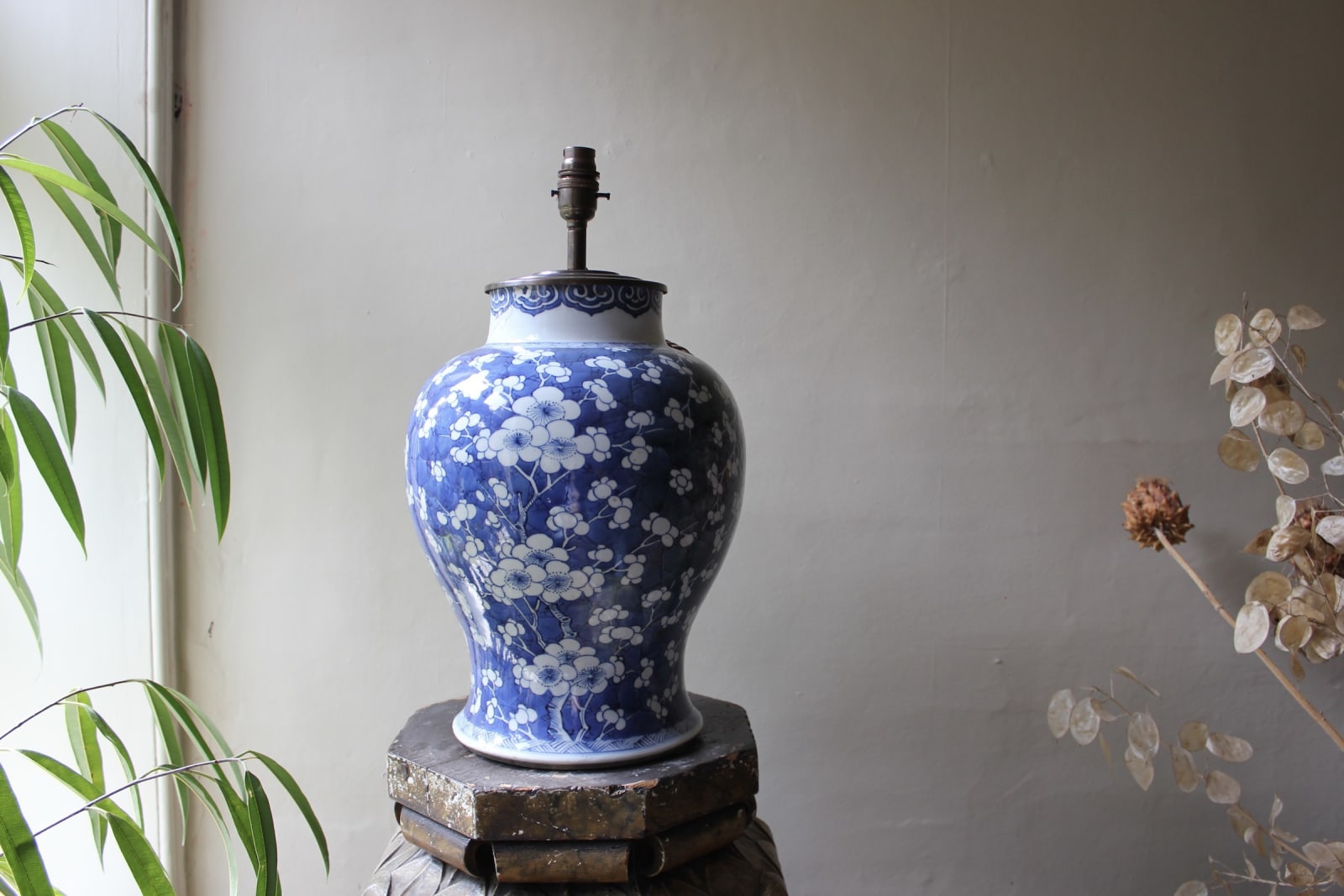 Good size 18th century Chinese vase lamp