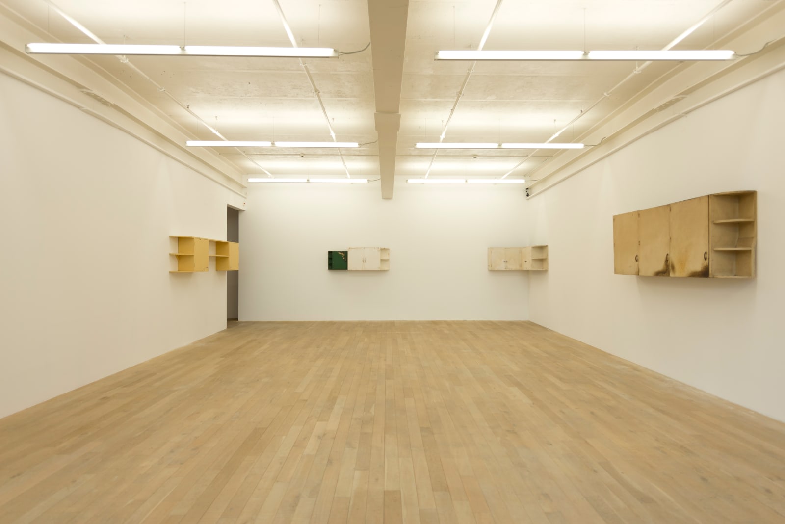 Installation view, Los Carpinteros: Susurro del Palmar - The Whisper of the Palm Grove, Galerie Peter Kilchmann, Zurich, Switzerland, 2018, Photo: Sebastian Schaub
