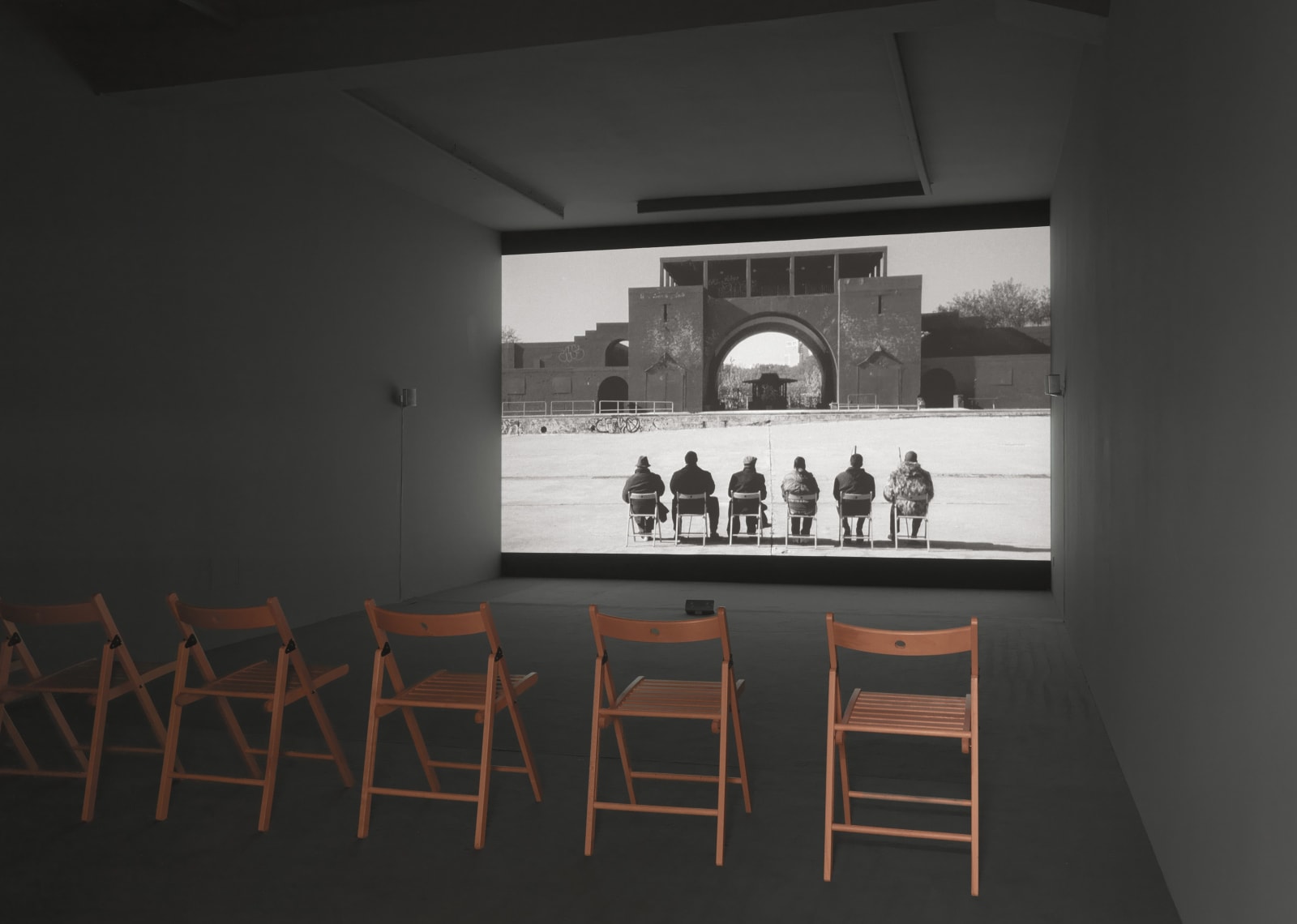 Installation view, Javier Telléz: Der Brief über die Blinden zum Gebrauch für die Sehenden, Galerie Peter Kilchmann, Zurich, Switzerland, 2008