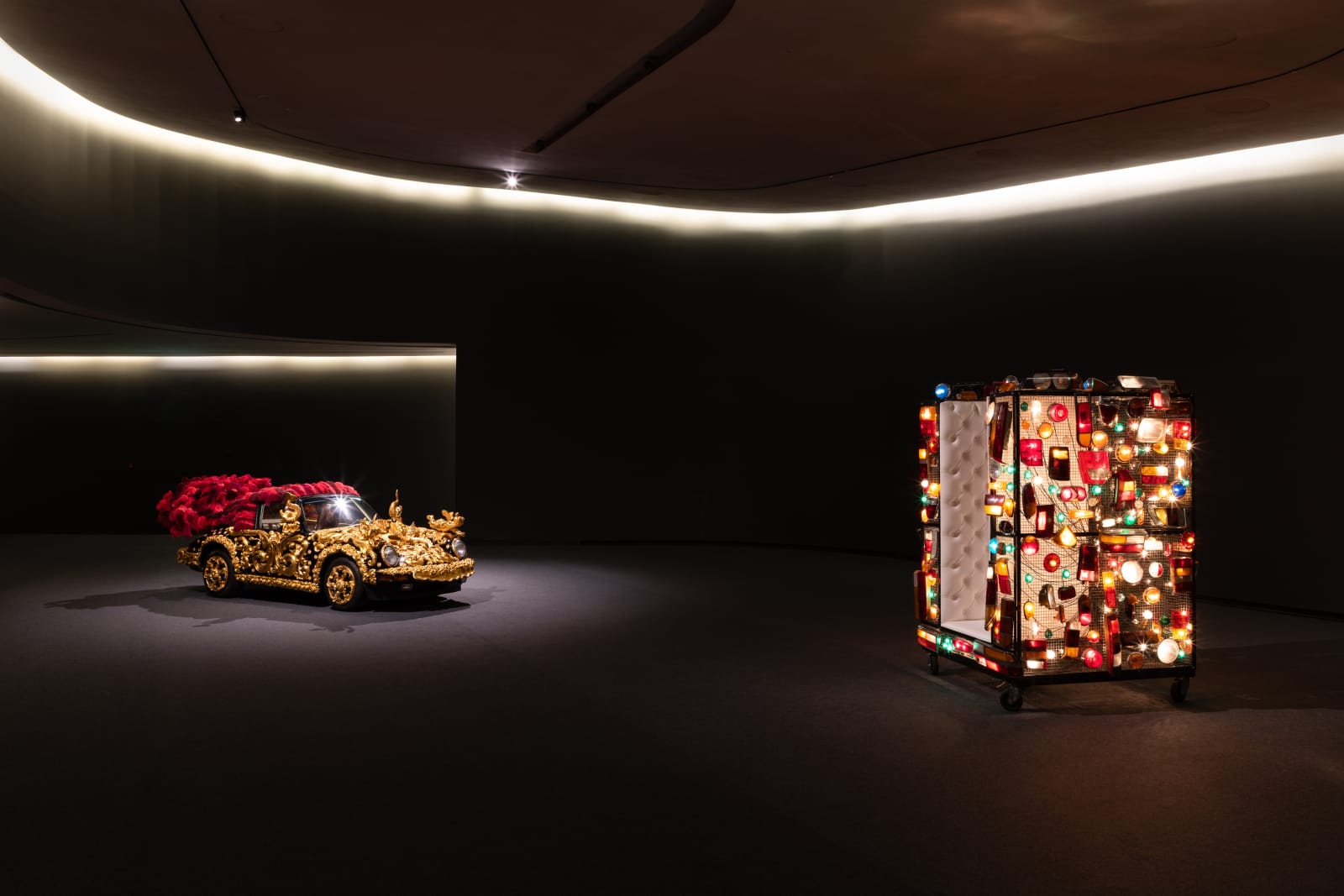 © Lionel Balteiro for Atelier Joana Vasconcelos