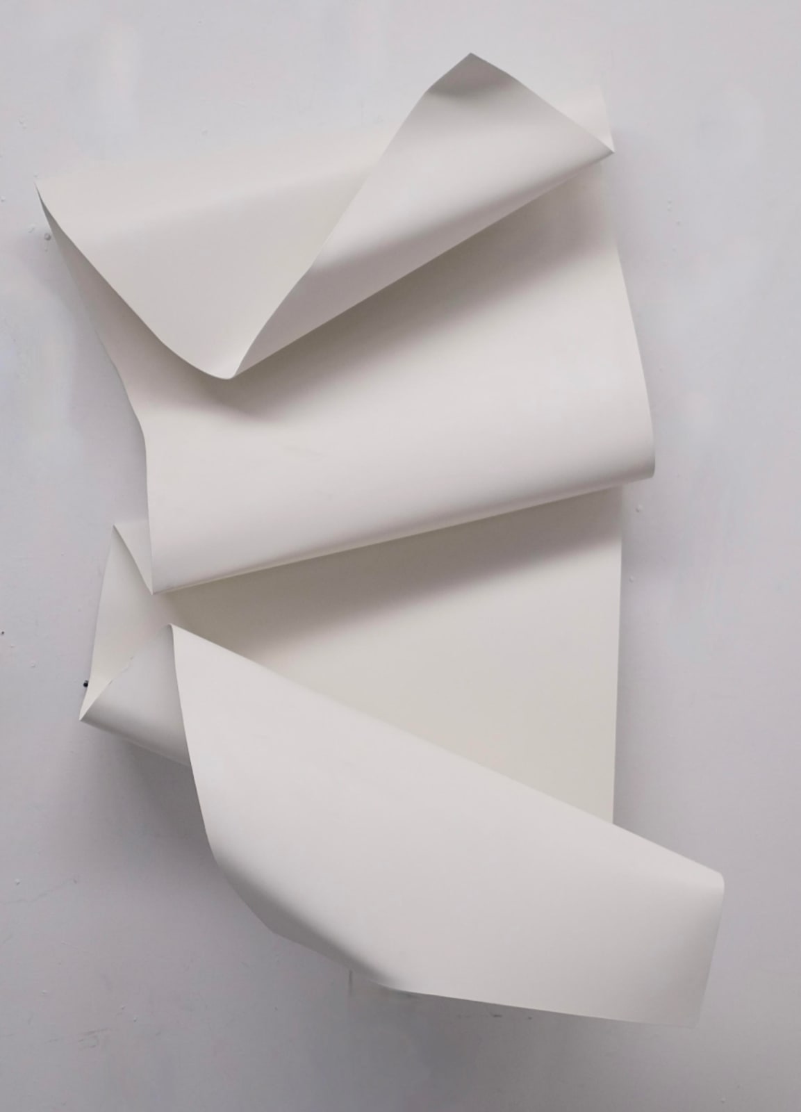 Clementine Maconachie, White fold 3, 2025