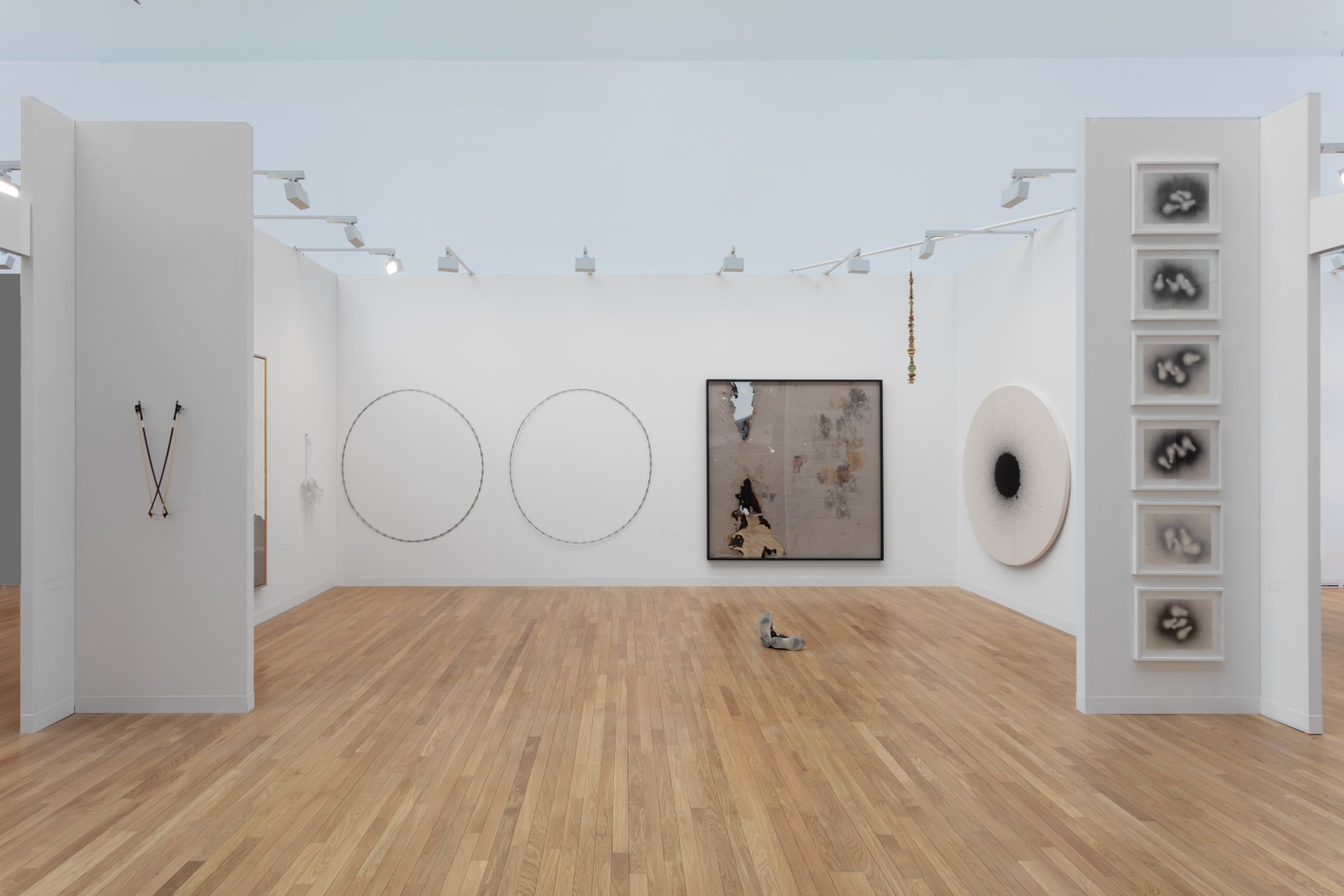 Art Basel Paris, 2025 exhibition view © Sebastiano Pellion