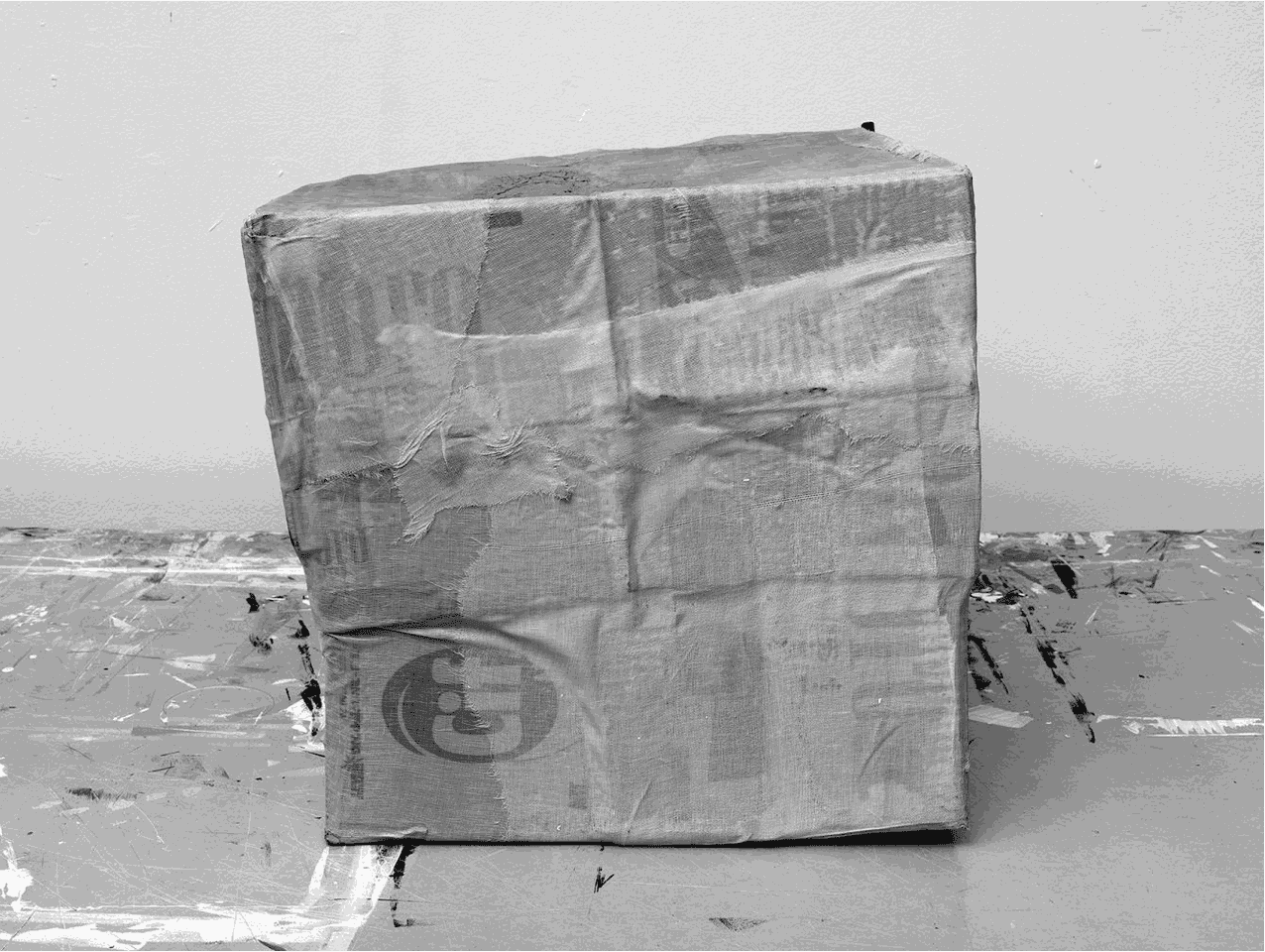 Alejandro Cesarco, Playing the Standards (As If it Were Franz West), 2020